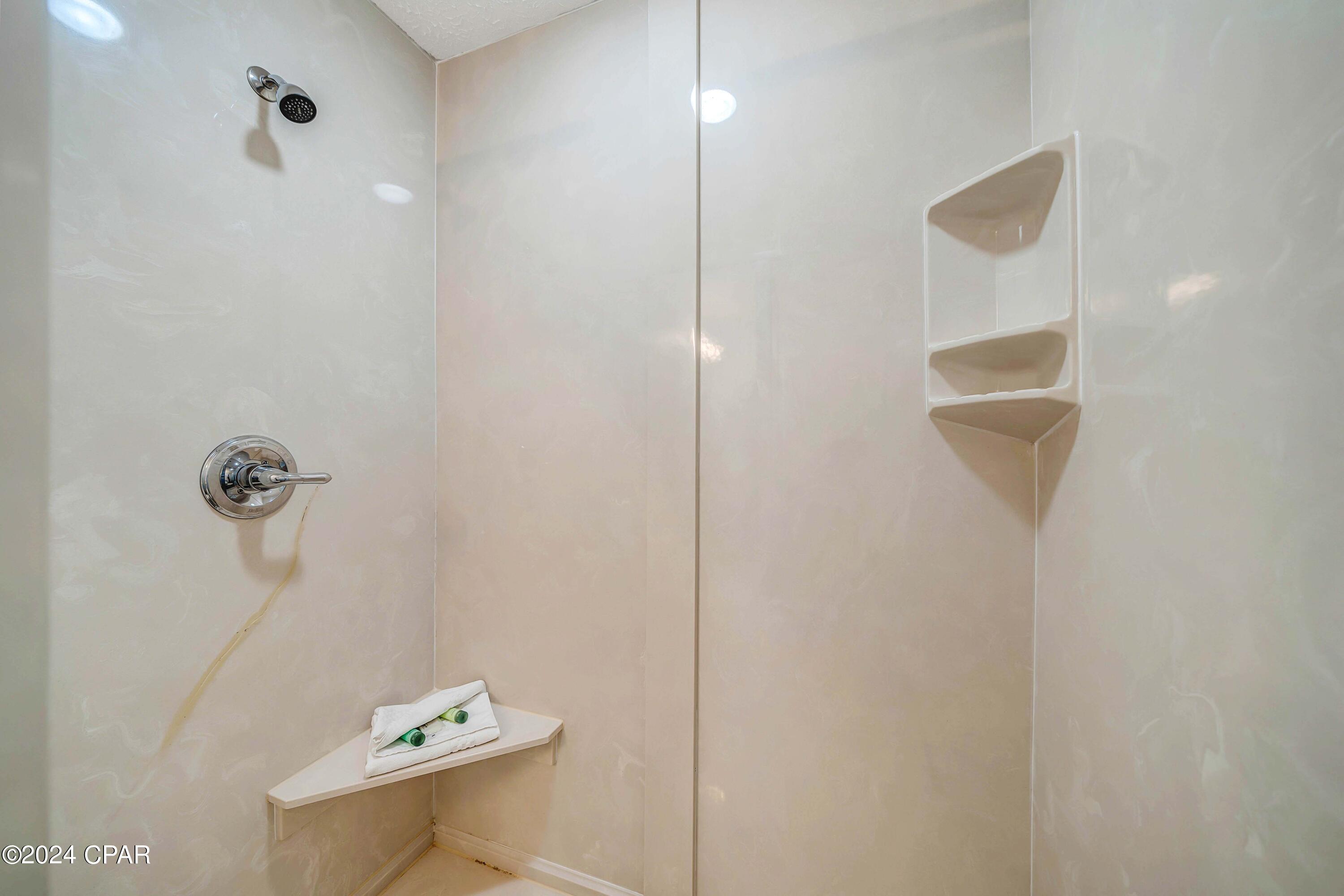 6717 Beach Drive, Panama City, Florida image 14