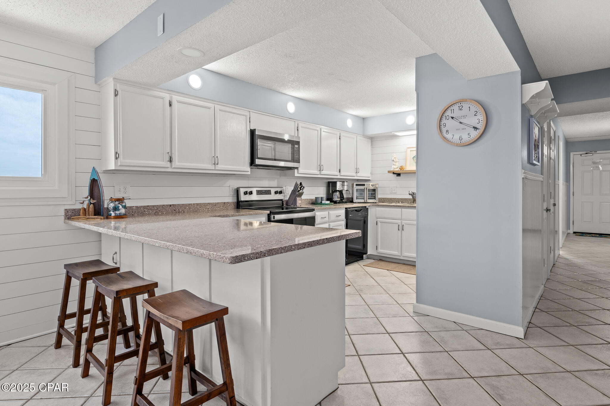 Image 16 For 5801 Thomas Drive 601