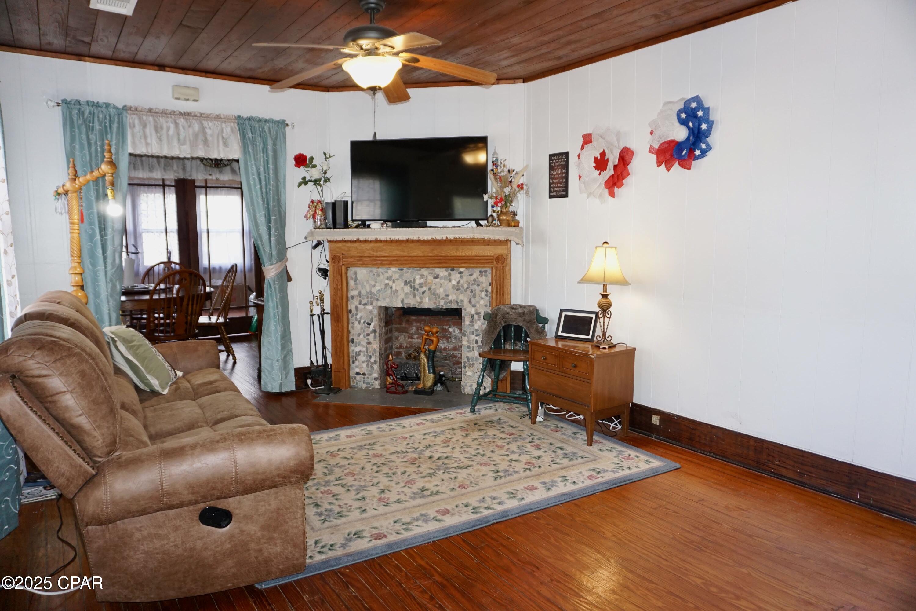 403 Morgan Avenue, Chattahoochee, Florida image 19