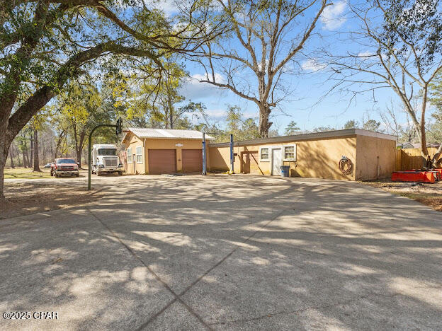3245 Main Street, Vernon, Florida image 24