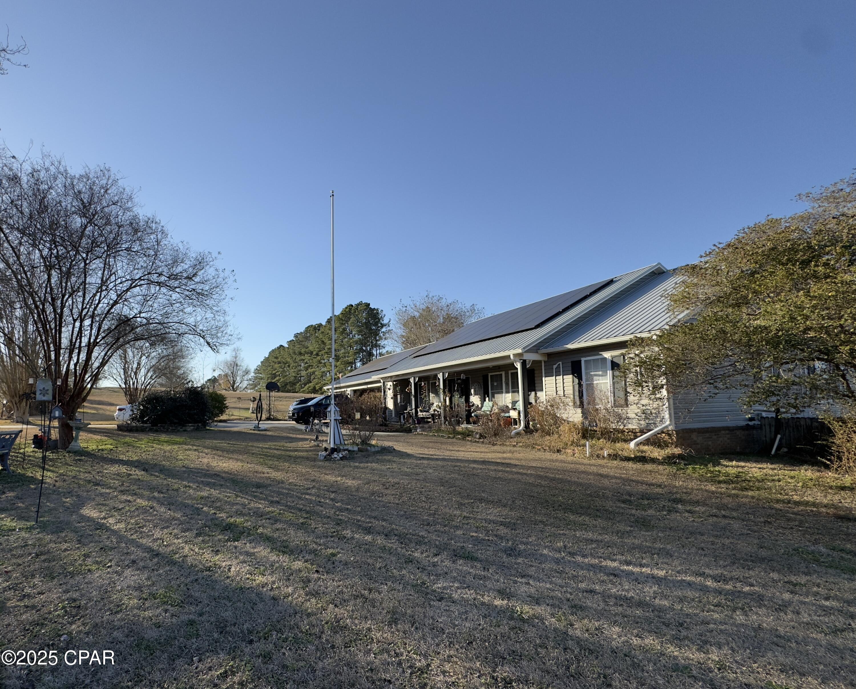 4800 Scenic View Drive, Marianna, Florida image 3