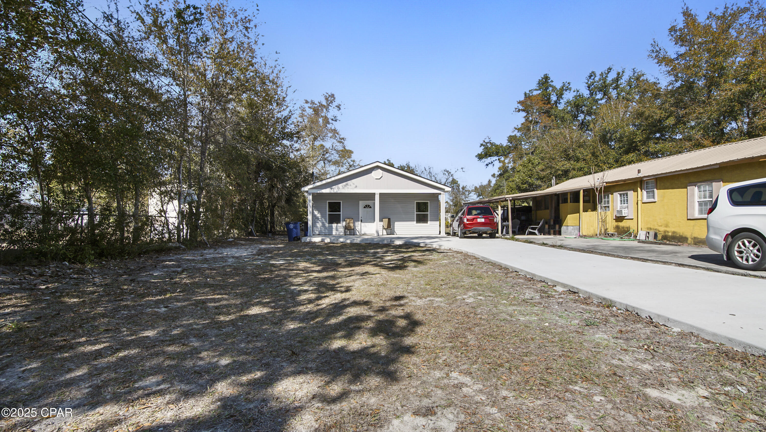 Image 2 For 1003 8th Street