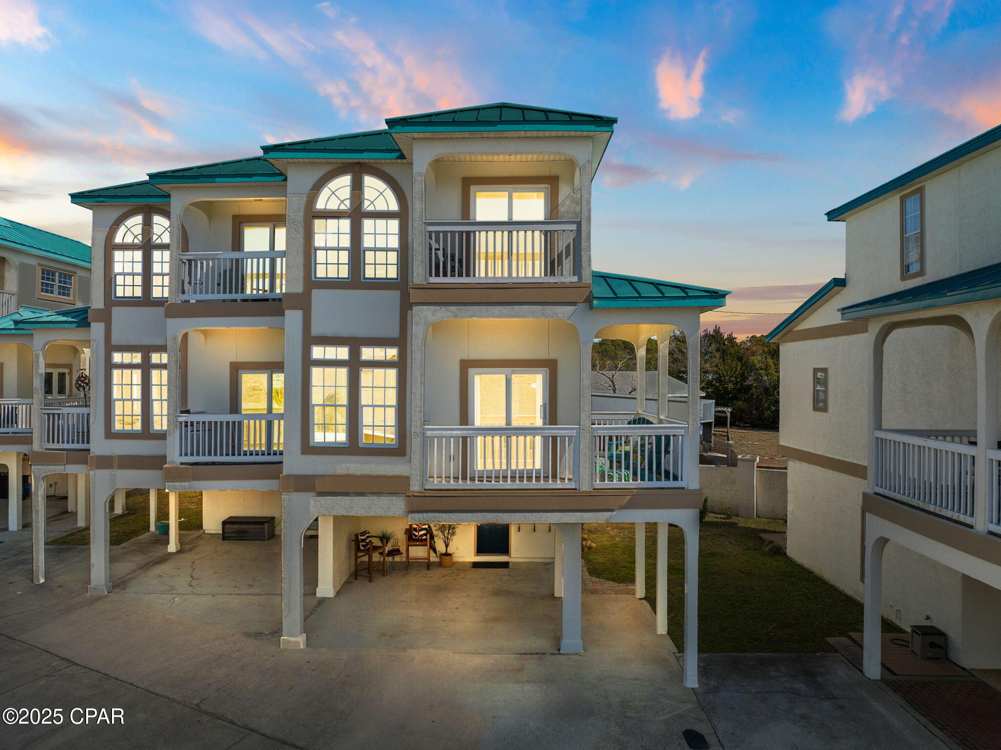 Image 1 For 17878 Front Beach Road E1