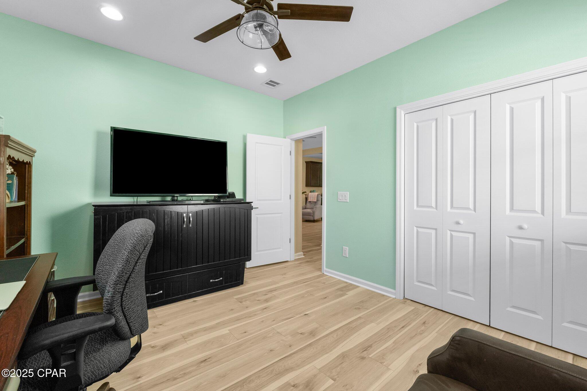 Image 18 For 8633 Shell Sink Drive