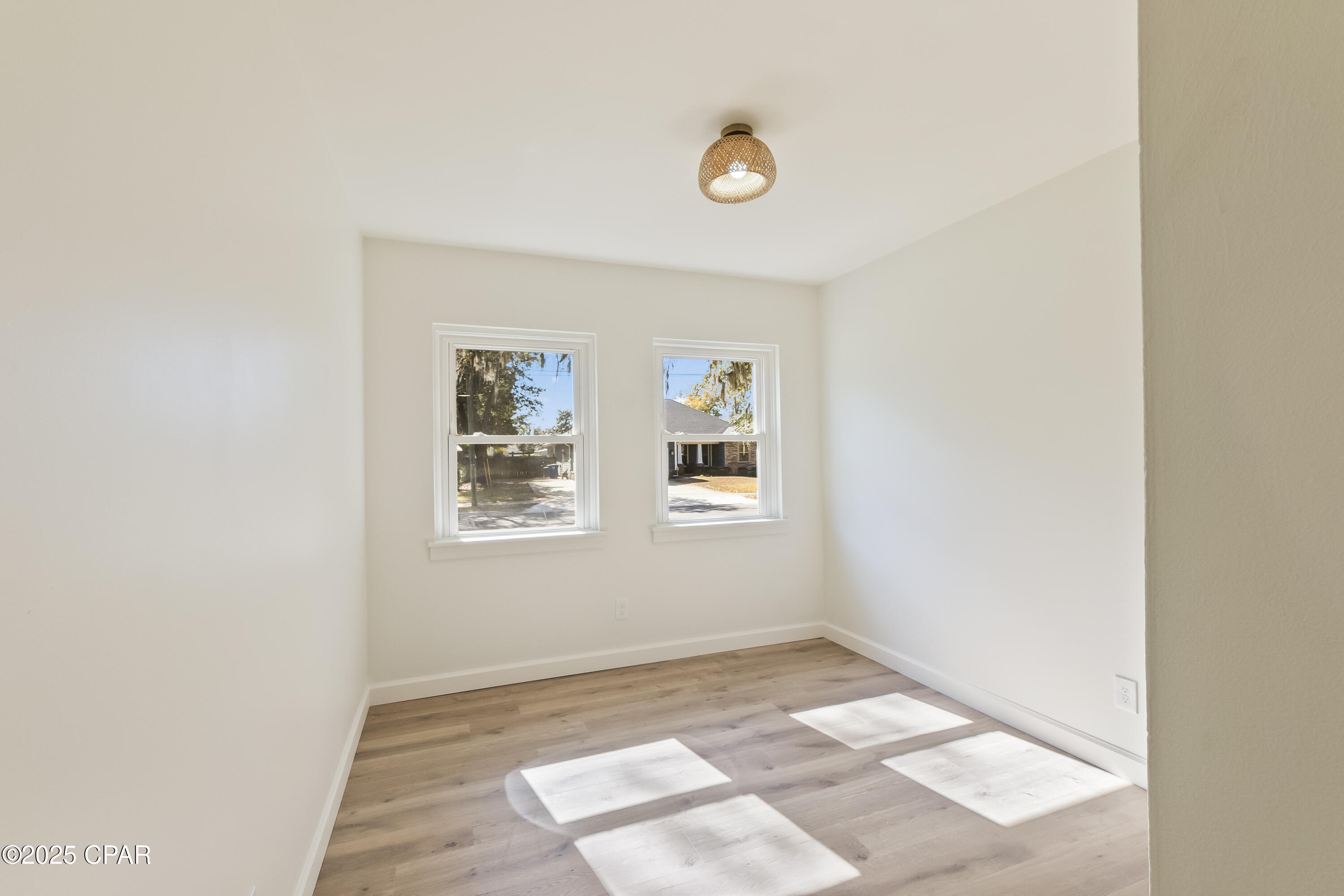 Image 17 For 432 Palo Alto Avenue