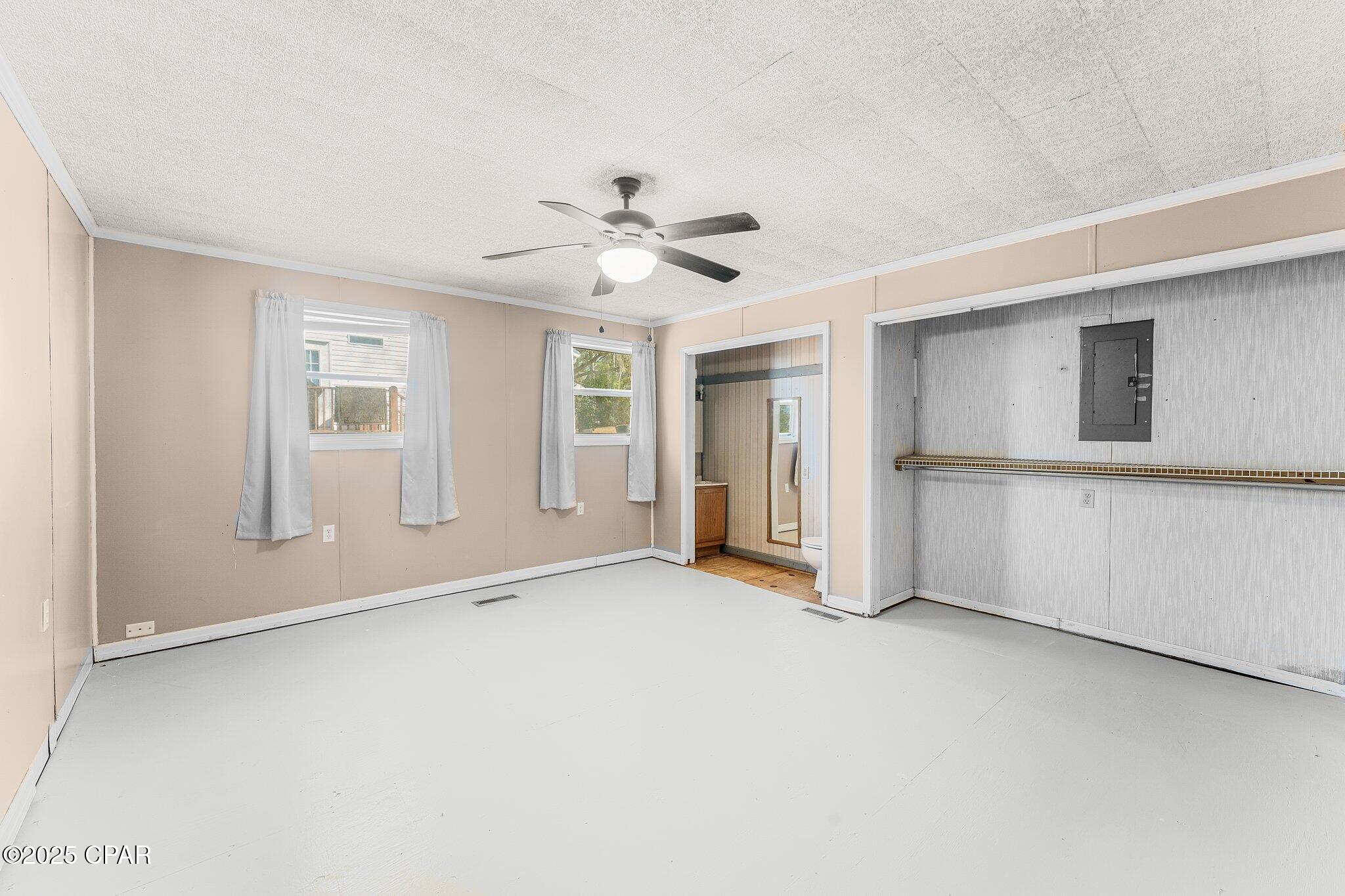 4215 Crystal Lake Drive, Chipley, Florida image 16