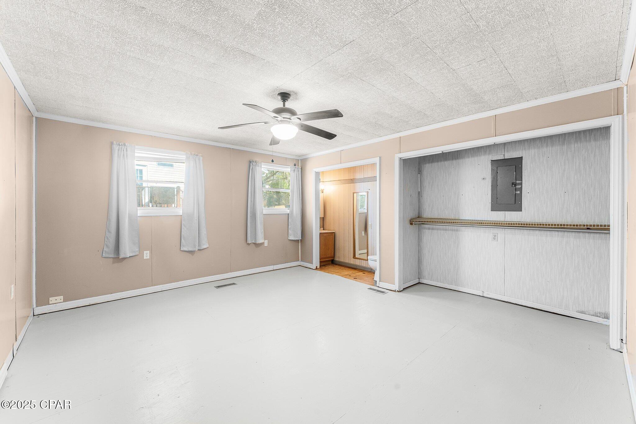 4215 Crystal Lake Drive, Chipley, Florida image 18
