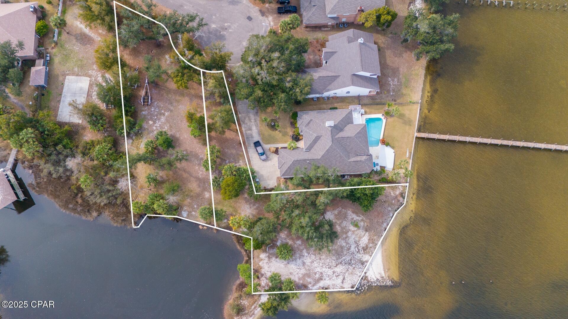 105 & 201 Harbour Pointe Drive