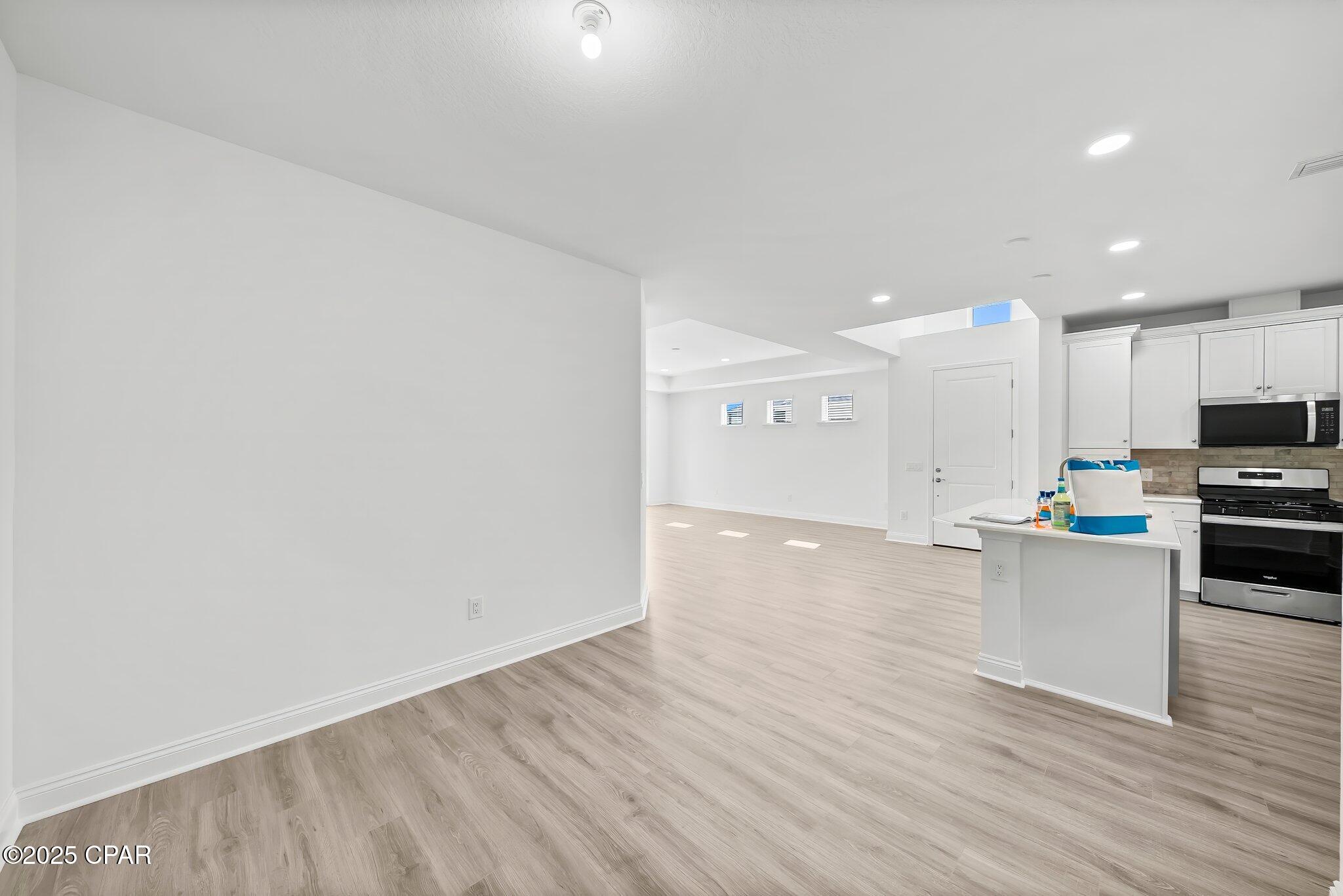 Image 11 For 8912 Parrot Place