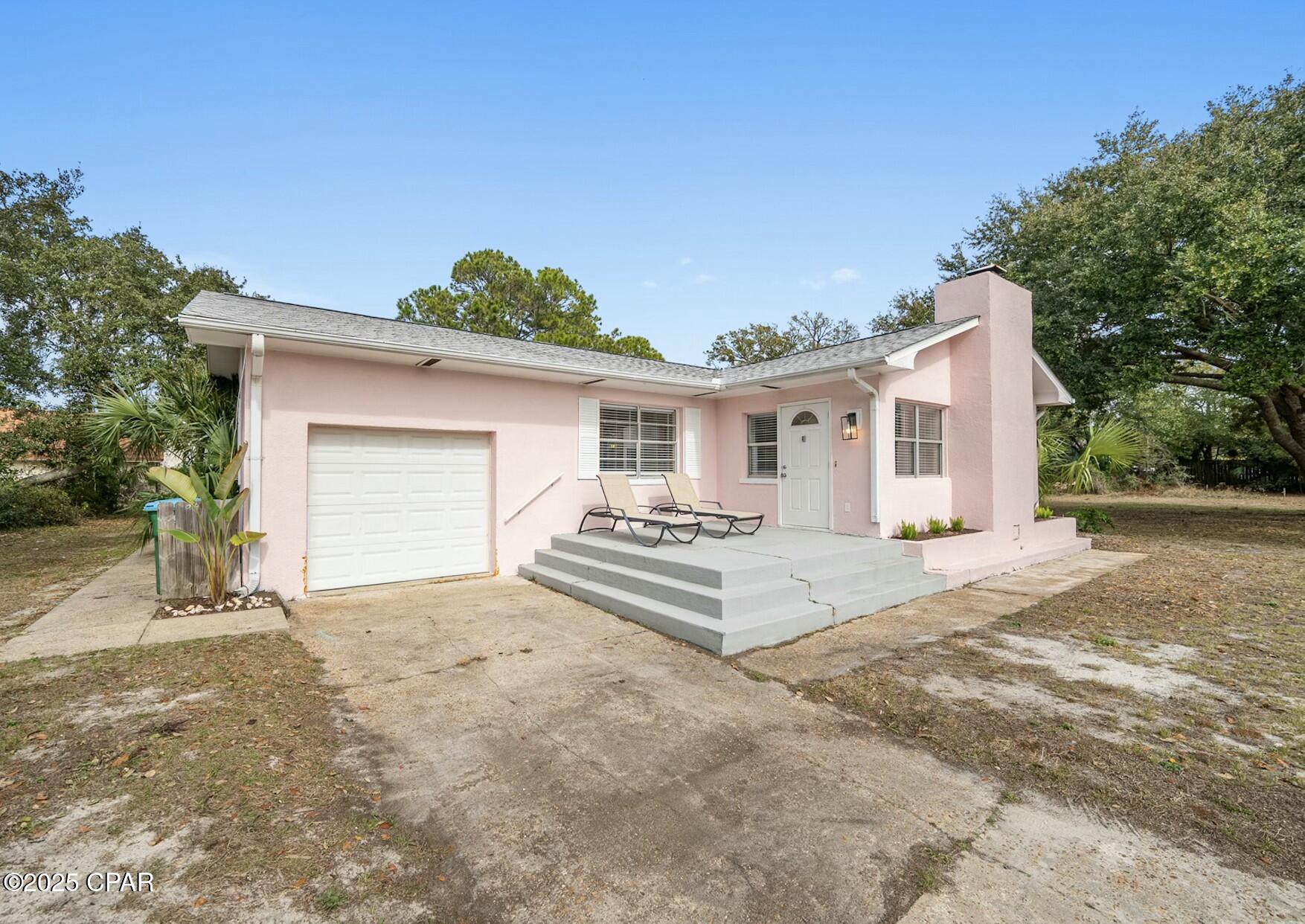 Image 2 For 180 Belaire Drive