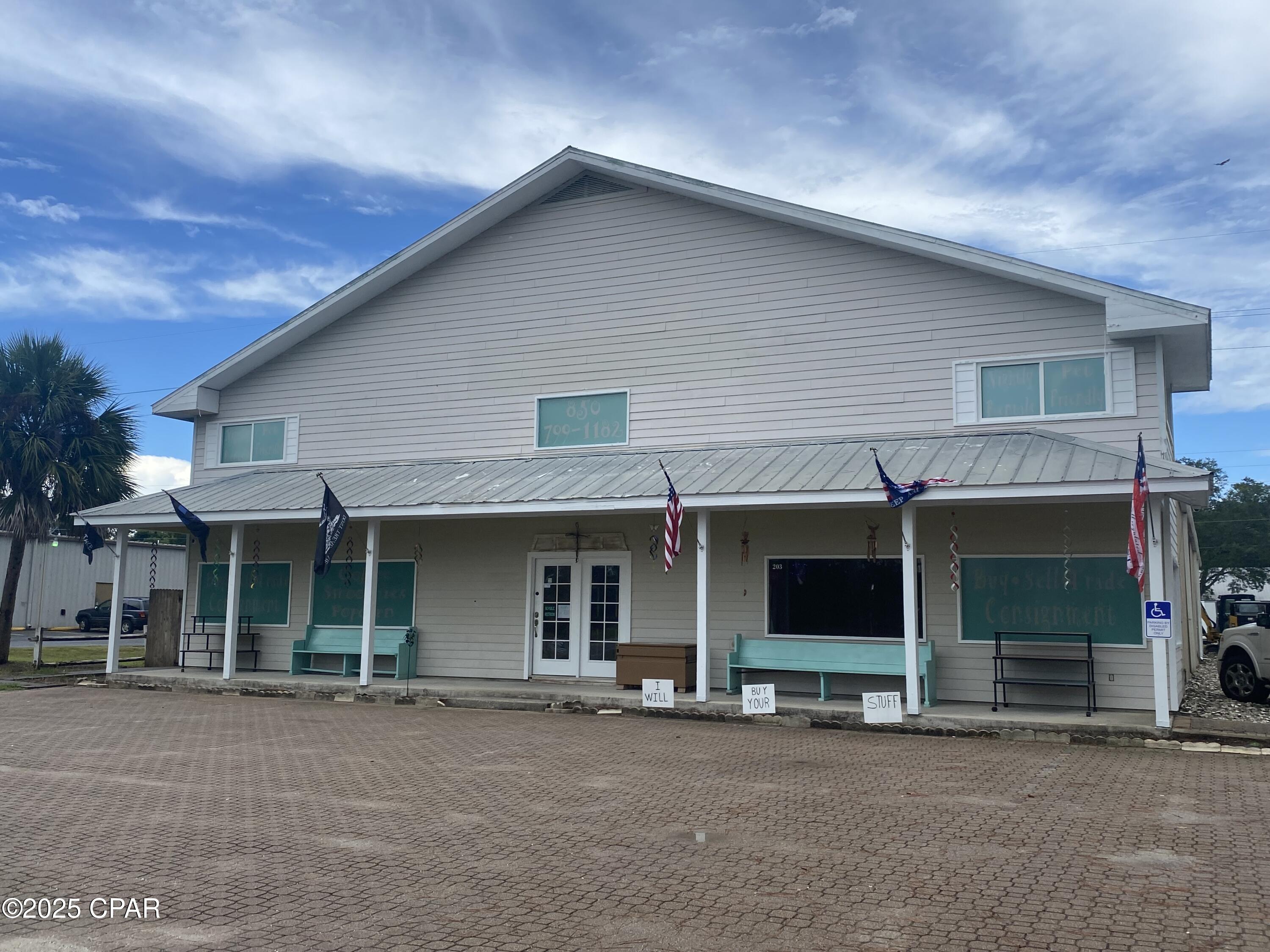 Details for 203 Us Highway 98, East Point, FL 32328