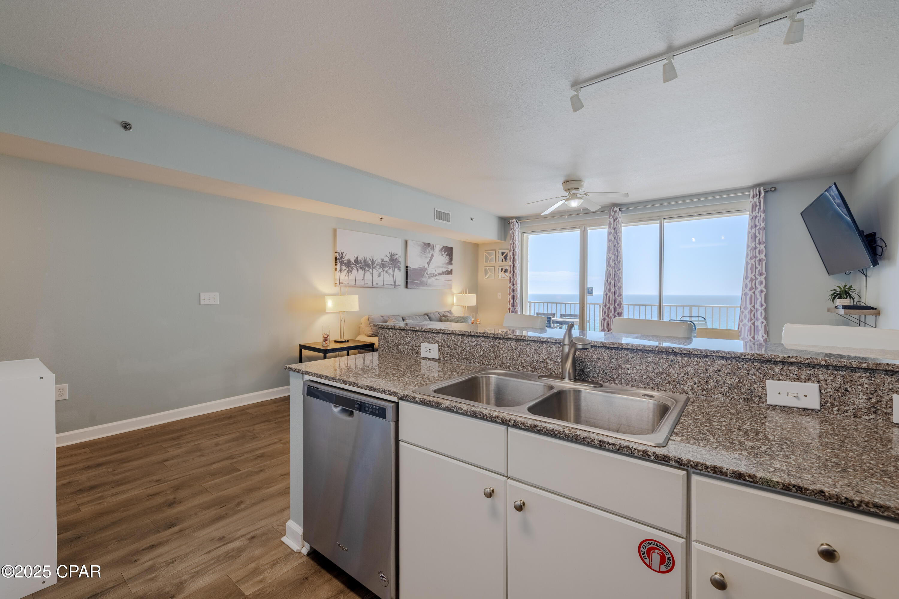 Image 15 For 9900 Thomas Drive 1319