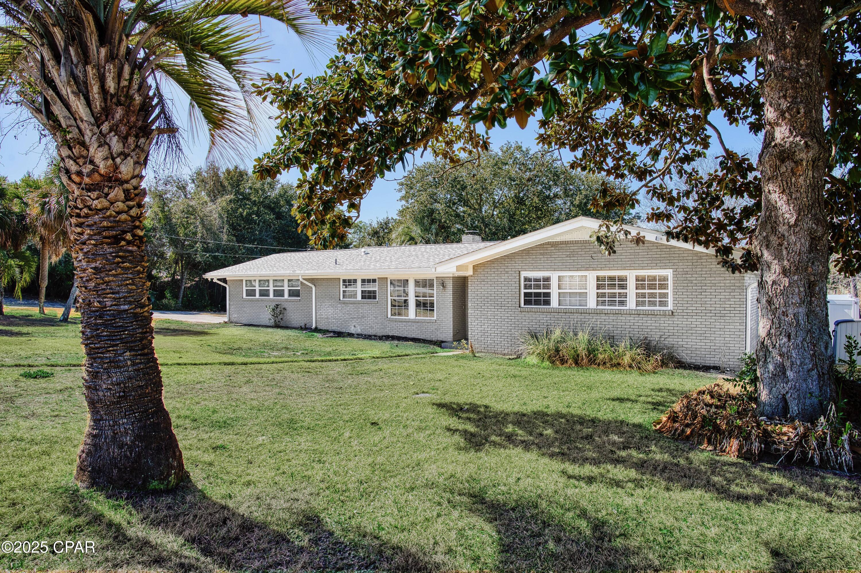 Image 2 For 16401 Castile Avenue