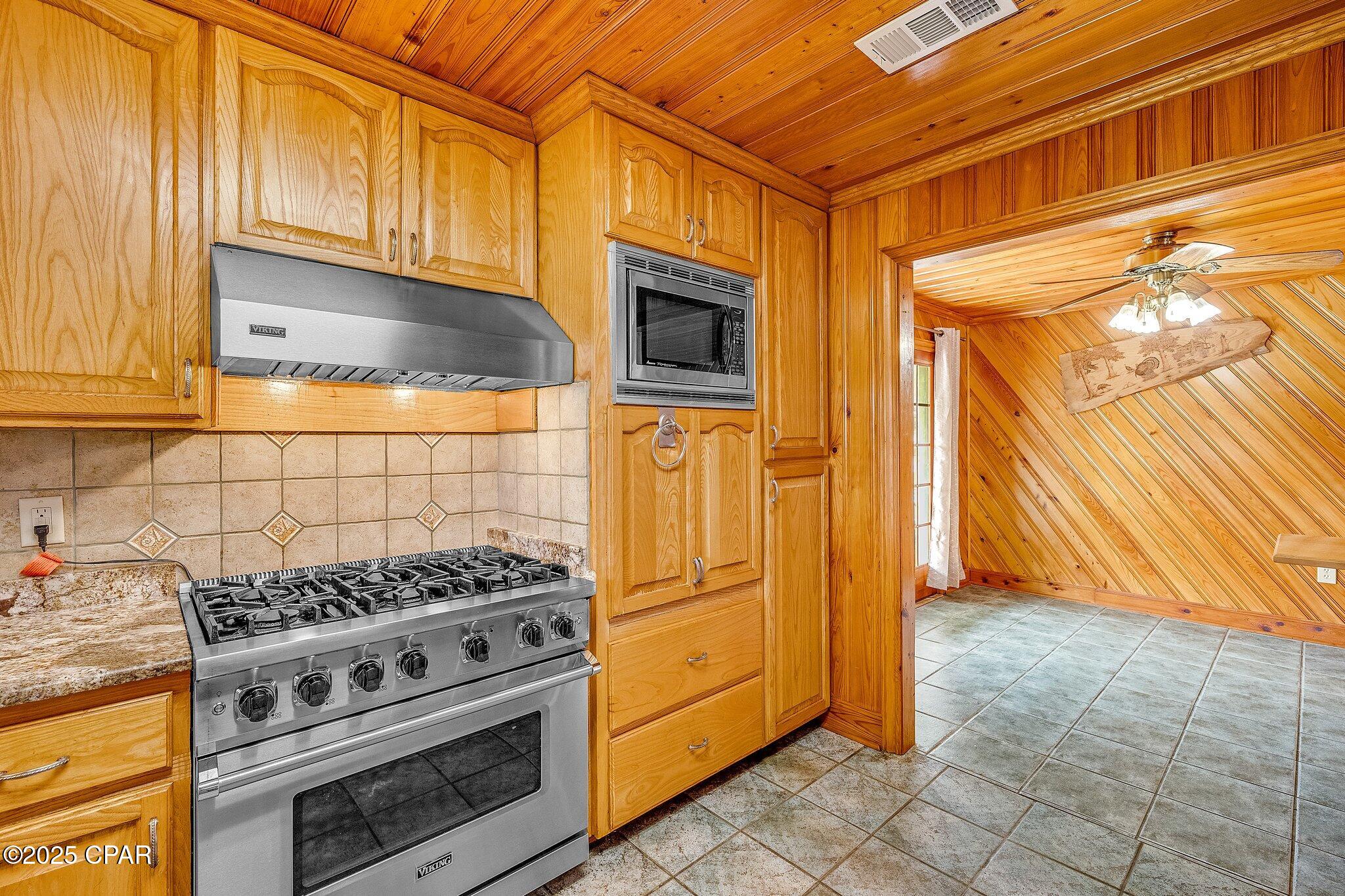 7910 Gadsden Avenue, Southport, Florida image 14