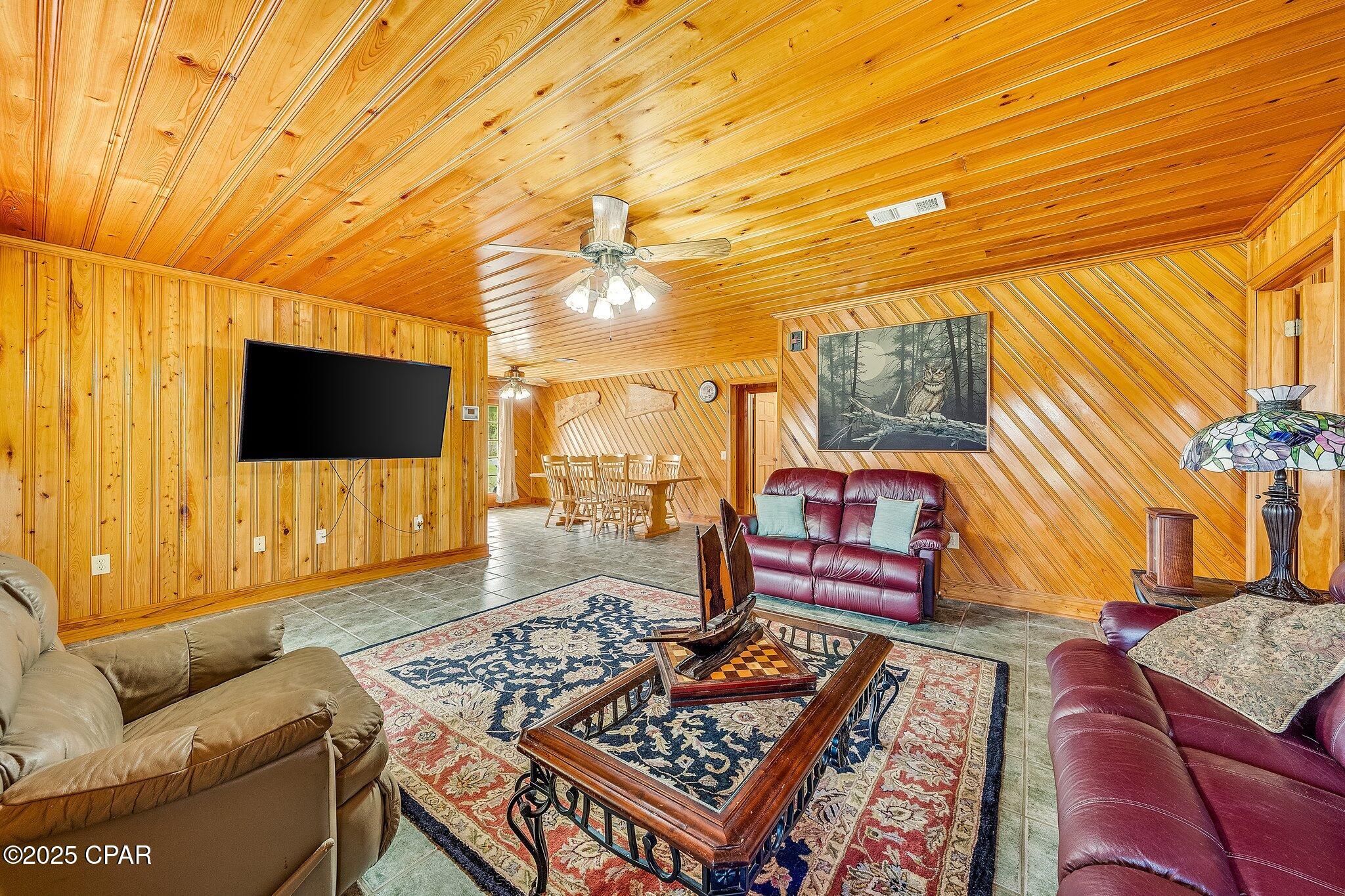 7910 Gadsden Avenue, Southport, Florida image 9