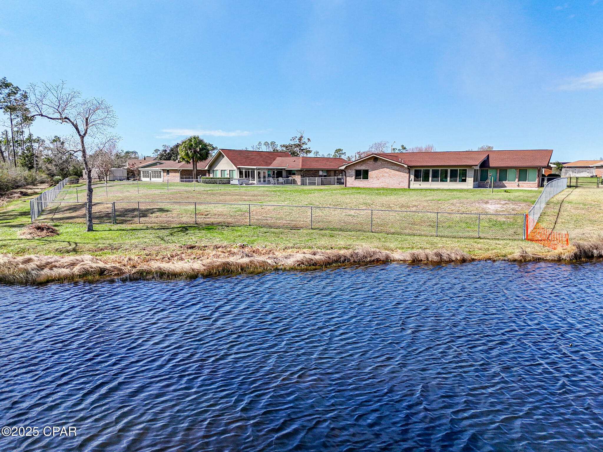 Image 2 For 247 Hugh Thomas Drive
