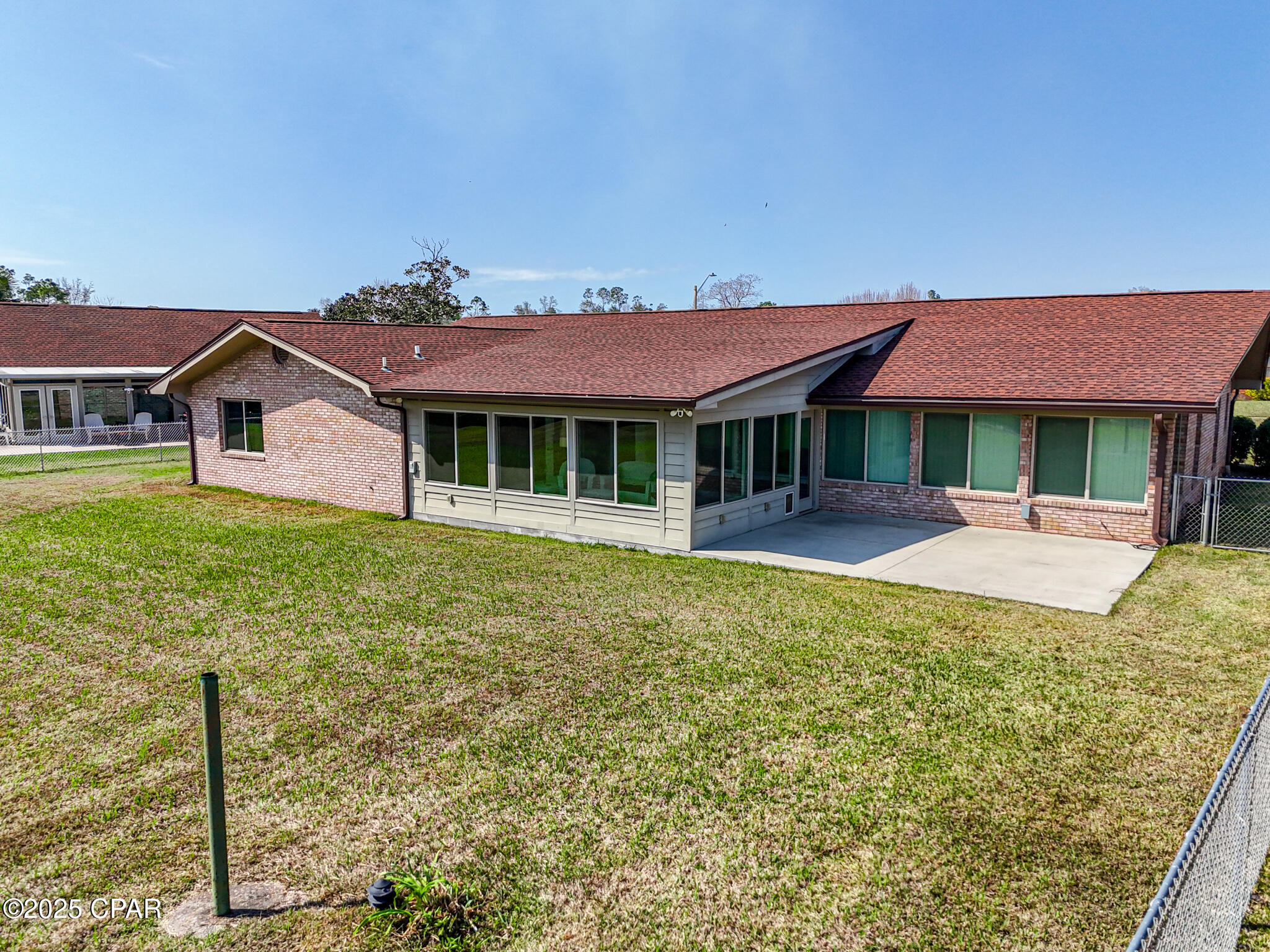 Image 32 For 247 Hugh Thomas Drive