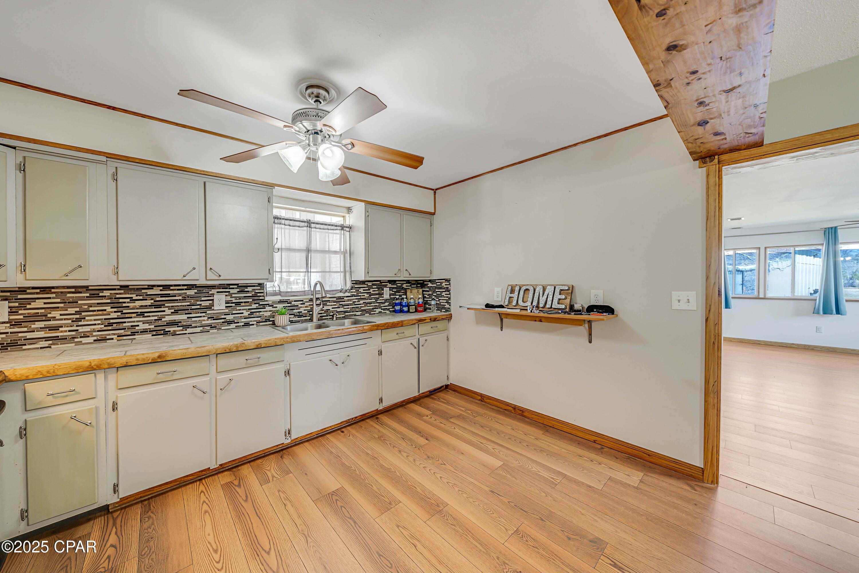Image 12 For 8324 Highway 2301