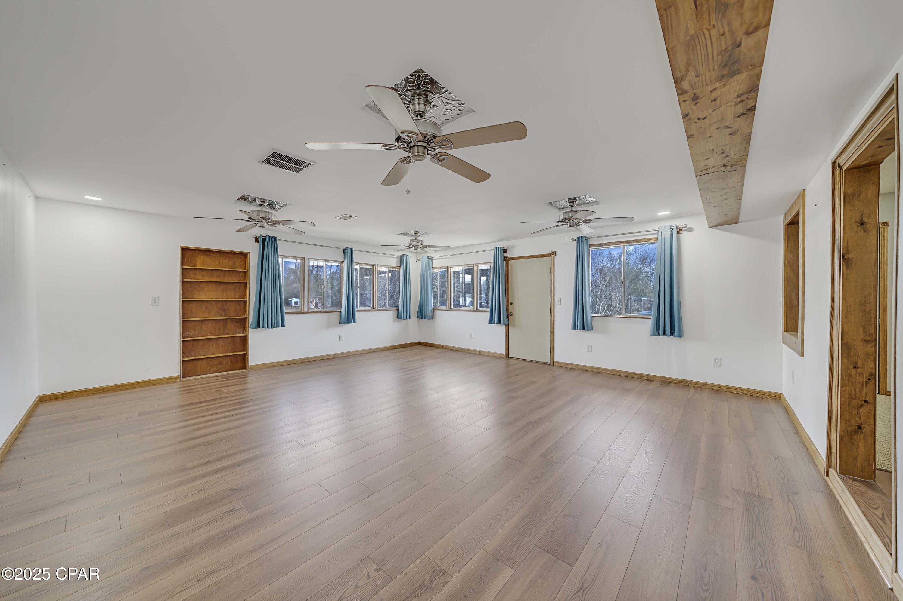 8324 Highway 2301, Youngstown, Florida image 5