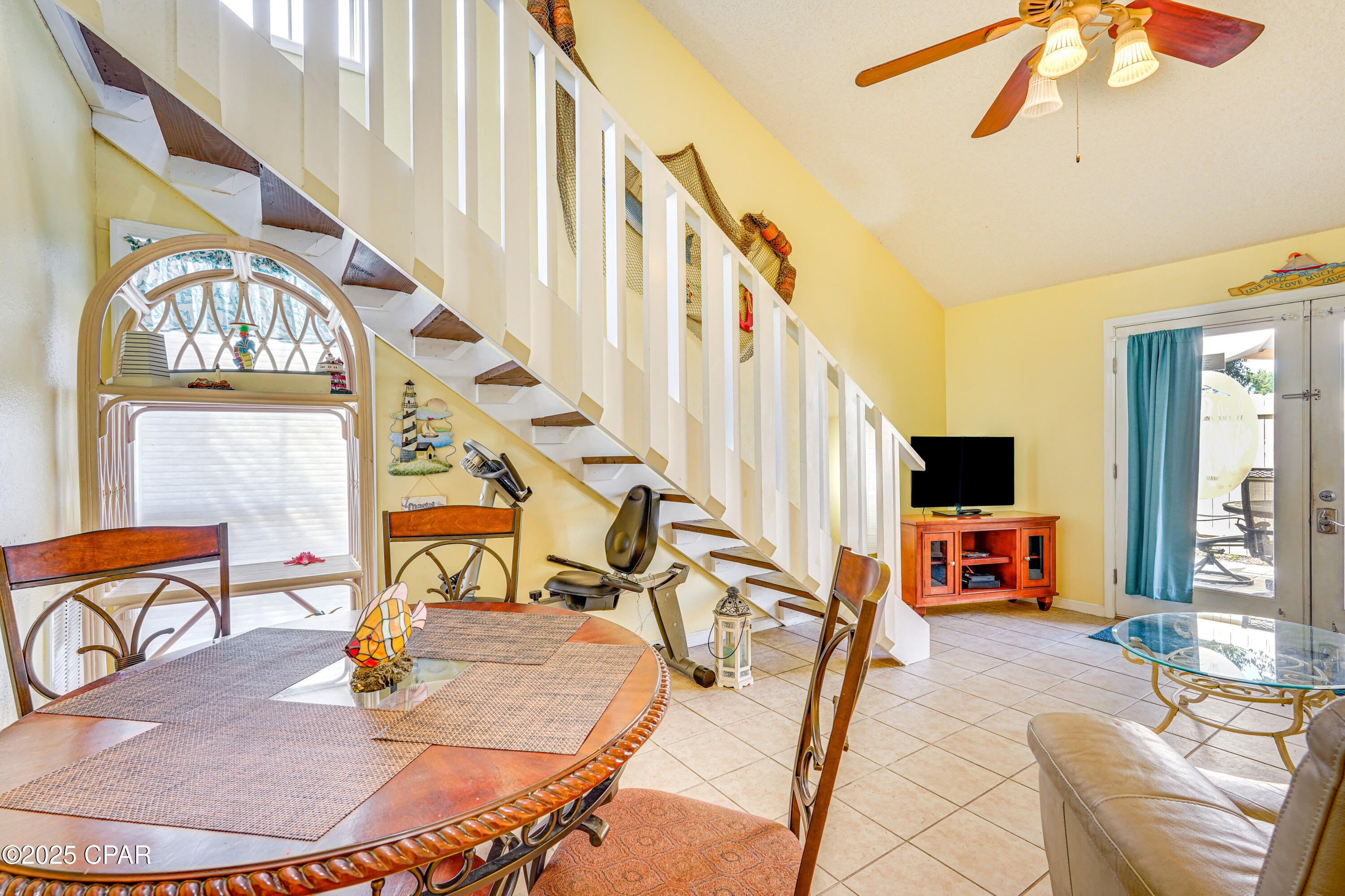 Image 2 For 17462 Front Beach Road 31c