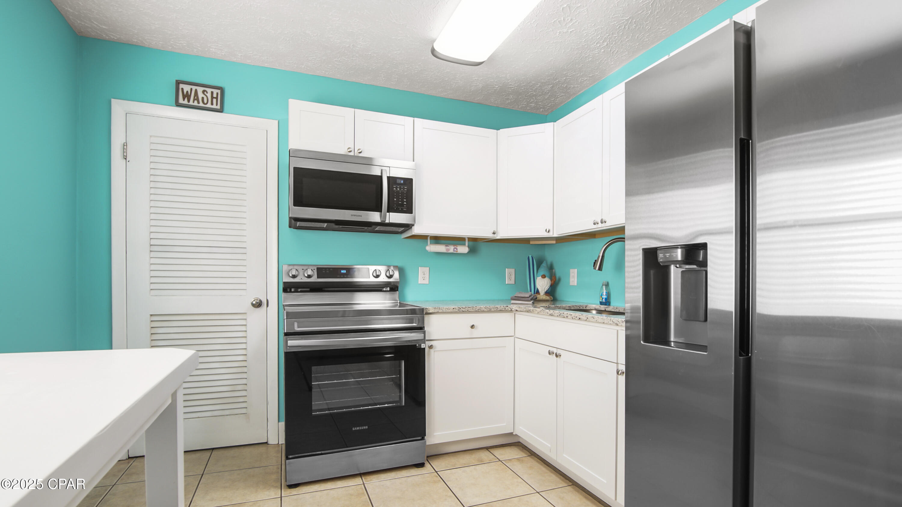 Image 14 For 7420 Sunset Avenue A & B