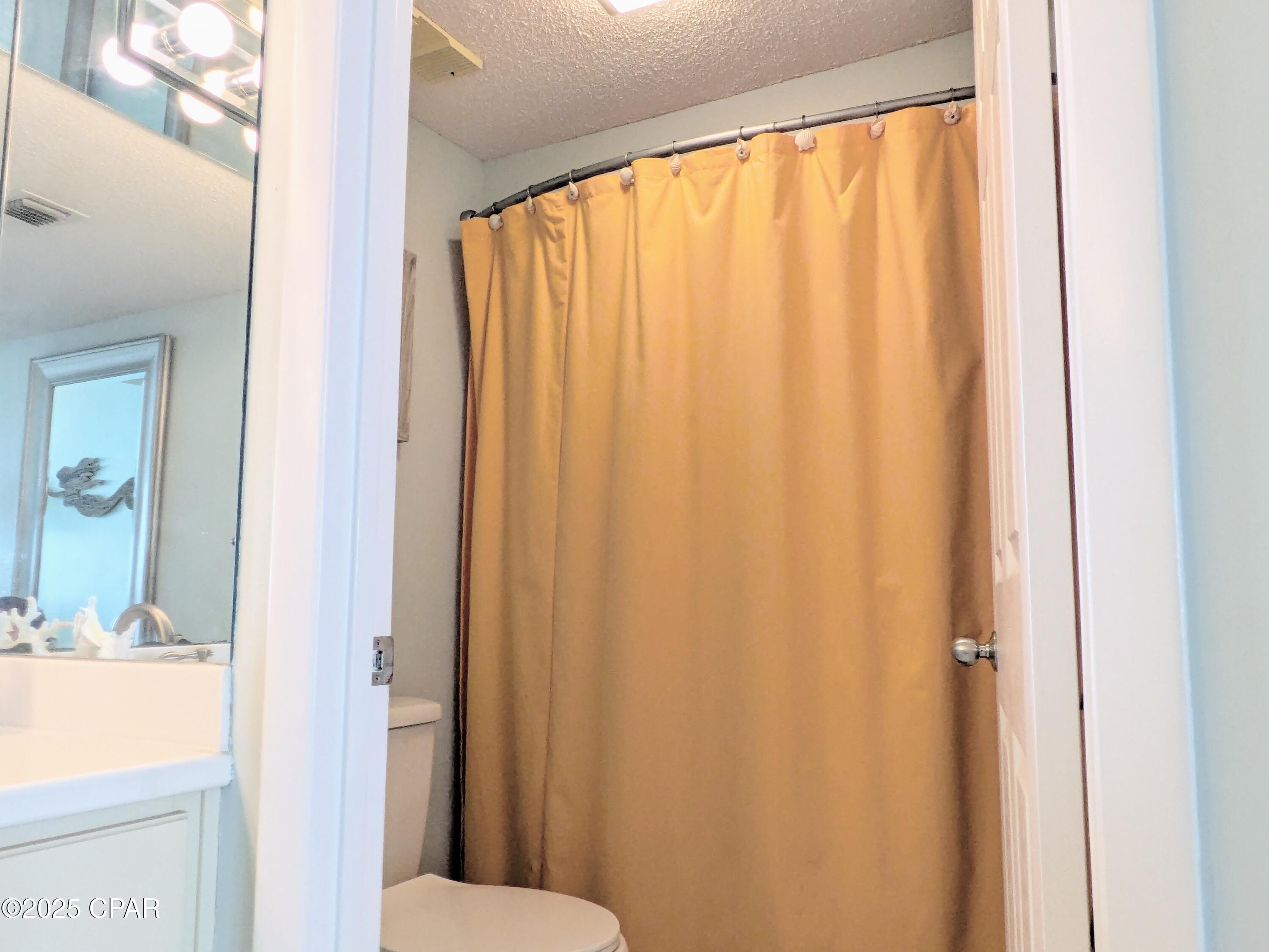 Image 15 For 7205 Thomas Drive E704