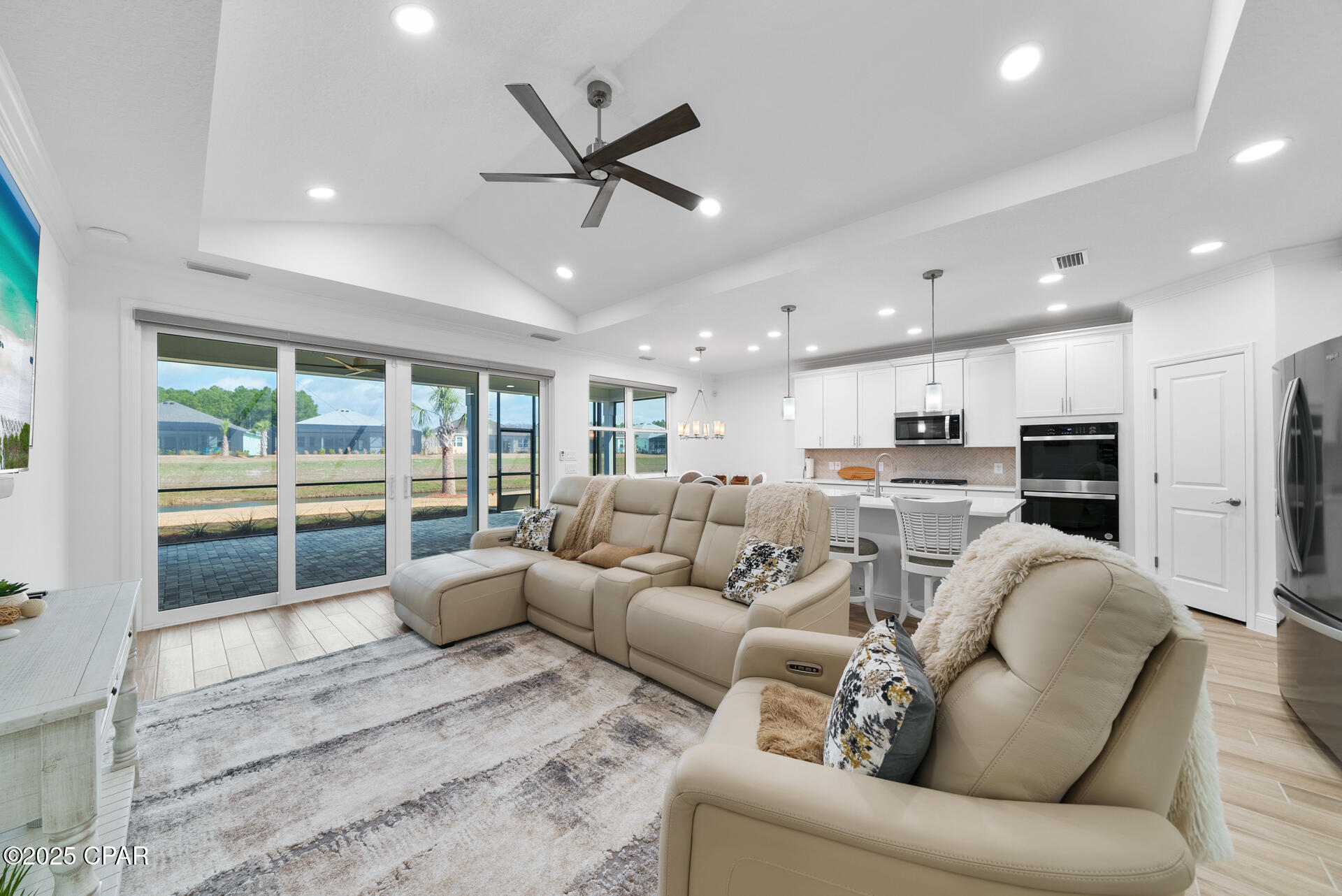 Image 6 For 9518 Paradise Drive