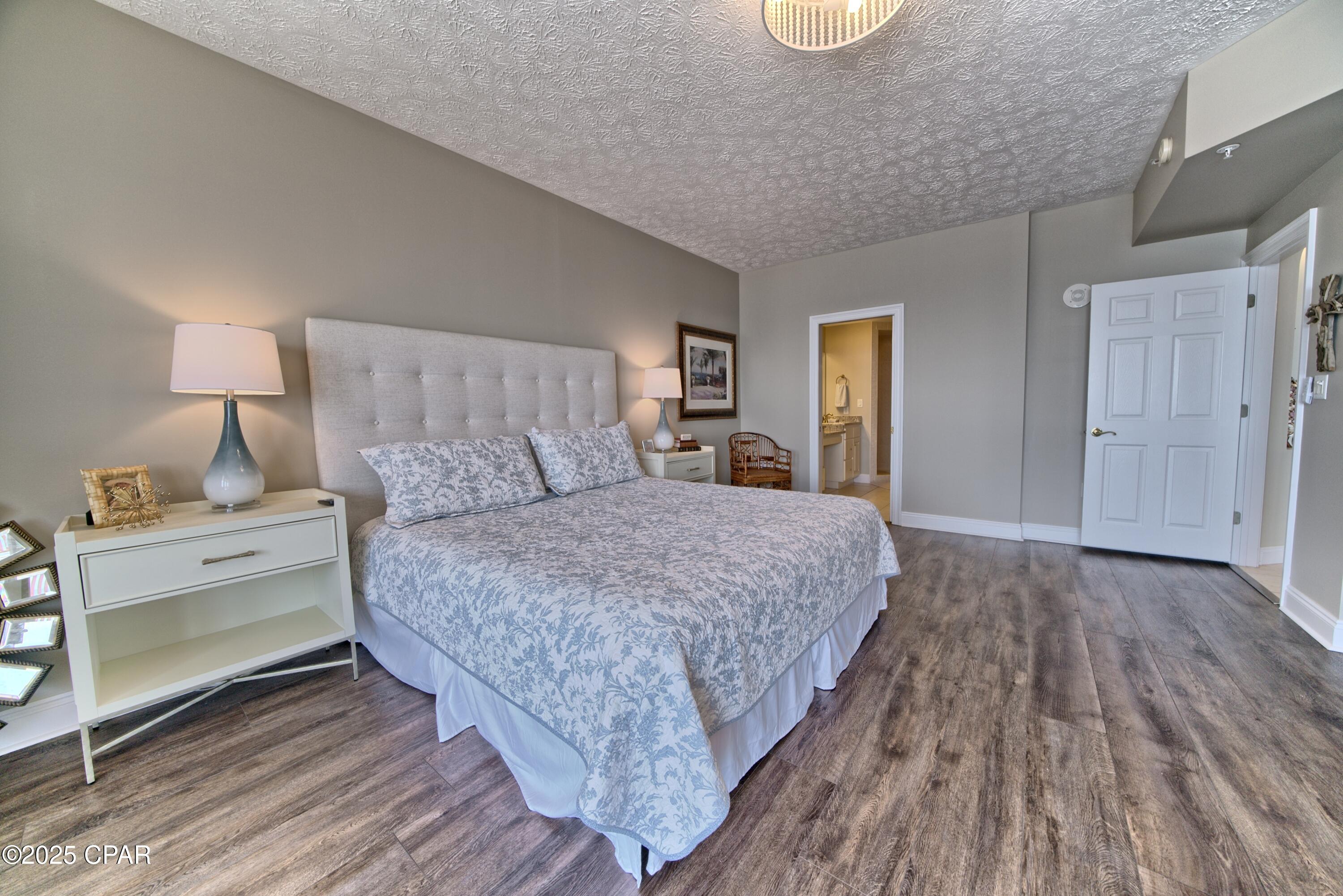 Image 42 For 7115 Thomas Drive 704