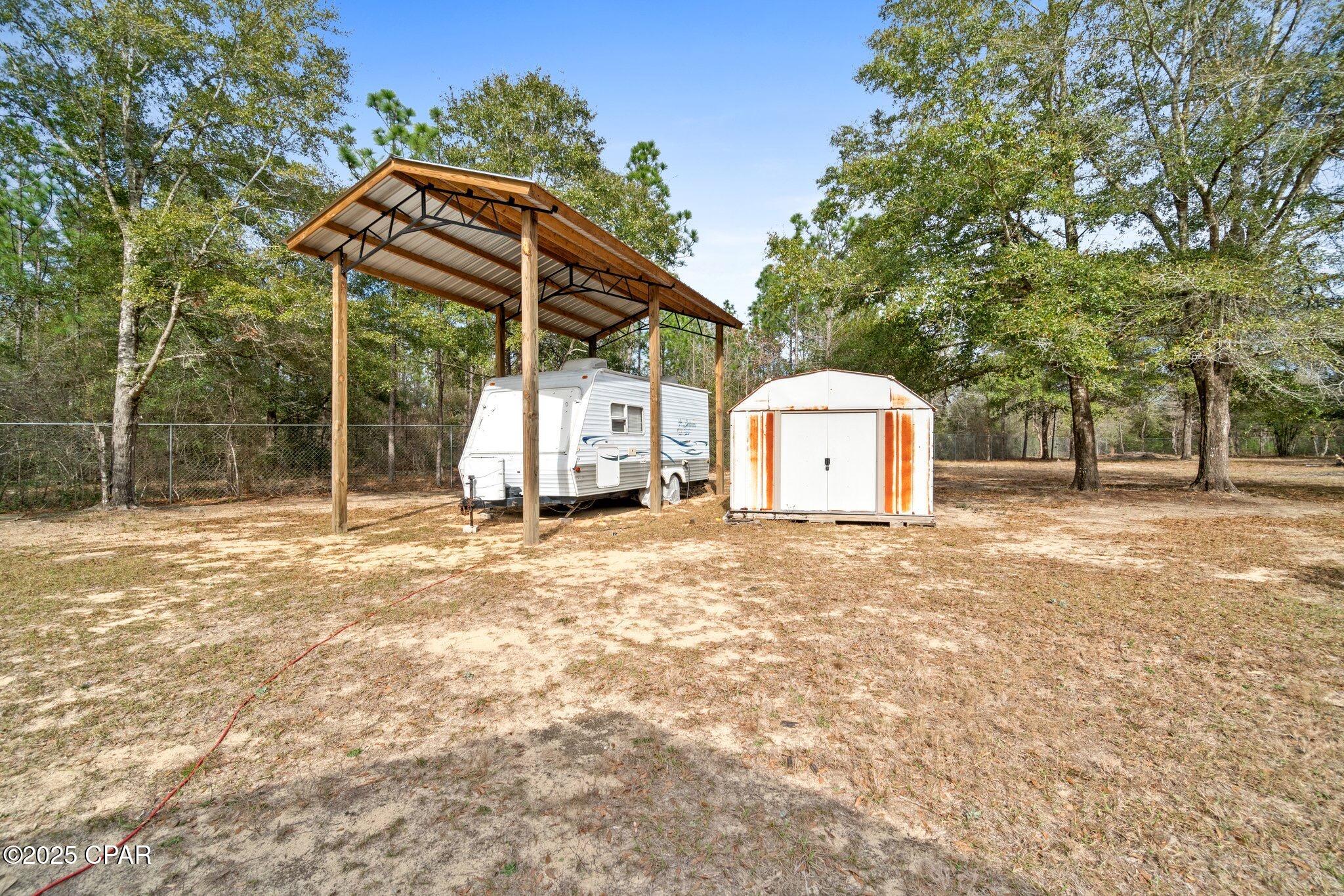 2555 Mud Hill Road, Chipley, Florida image 31