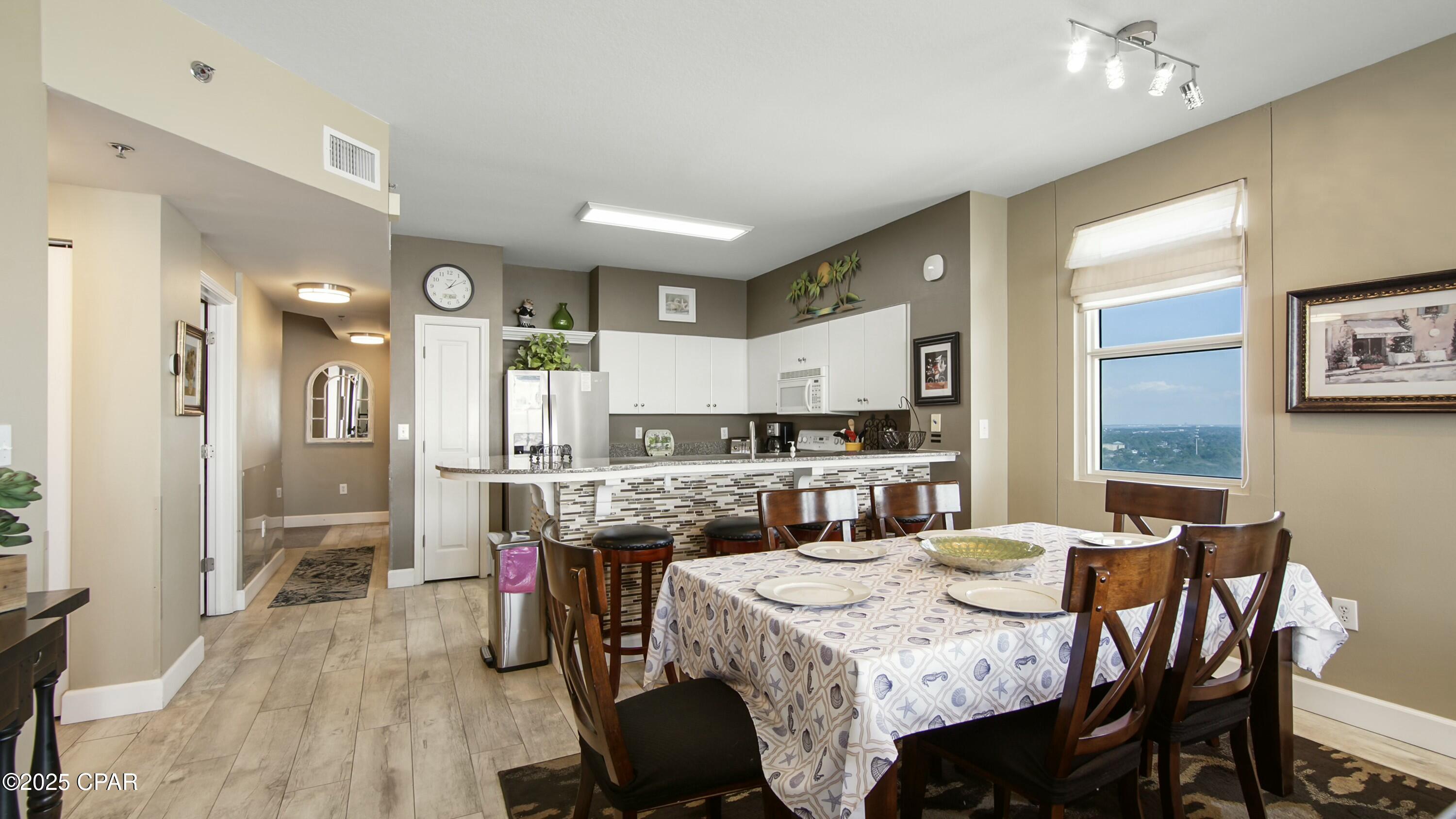Image 21 For 9900 Thomas Drive 2131
