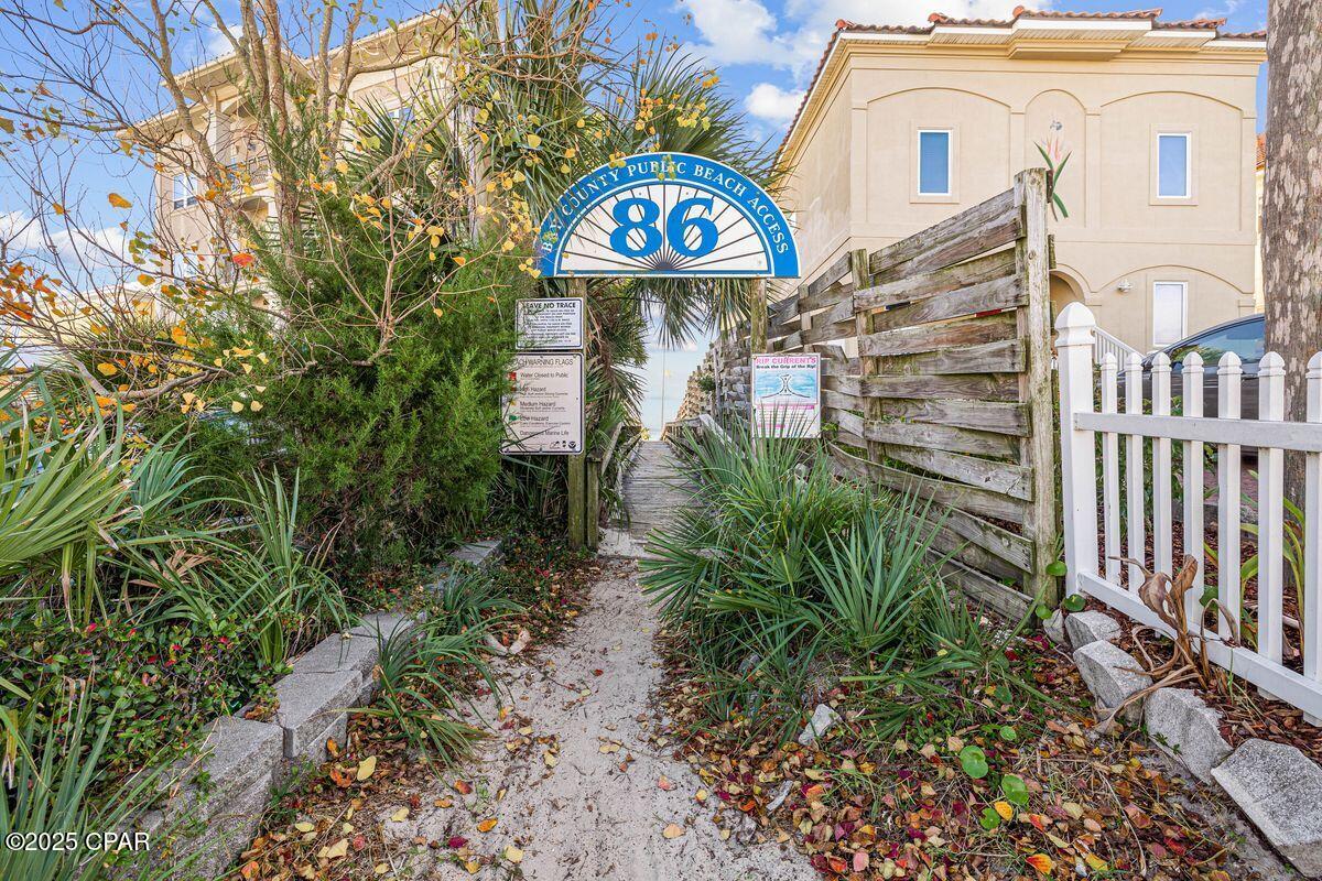 Image 32 For 21507 Pompano Avenue