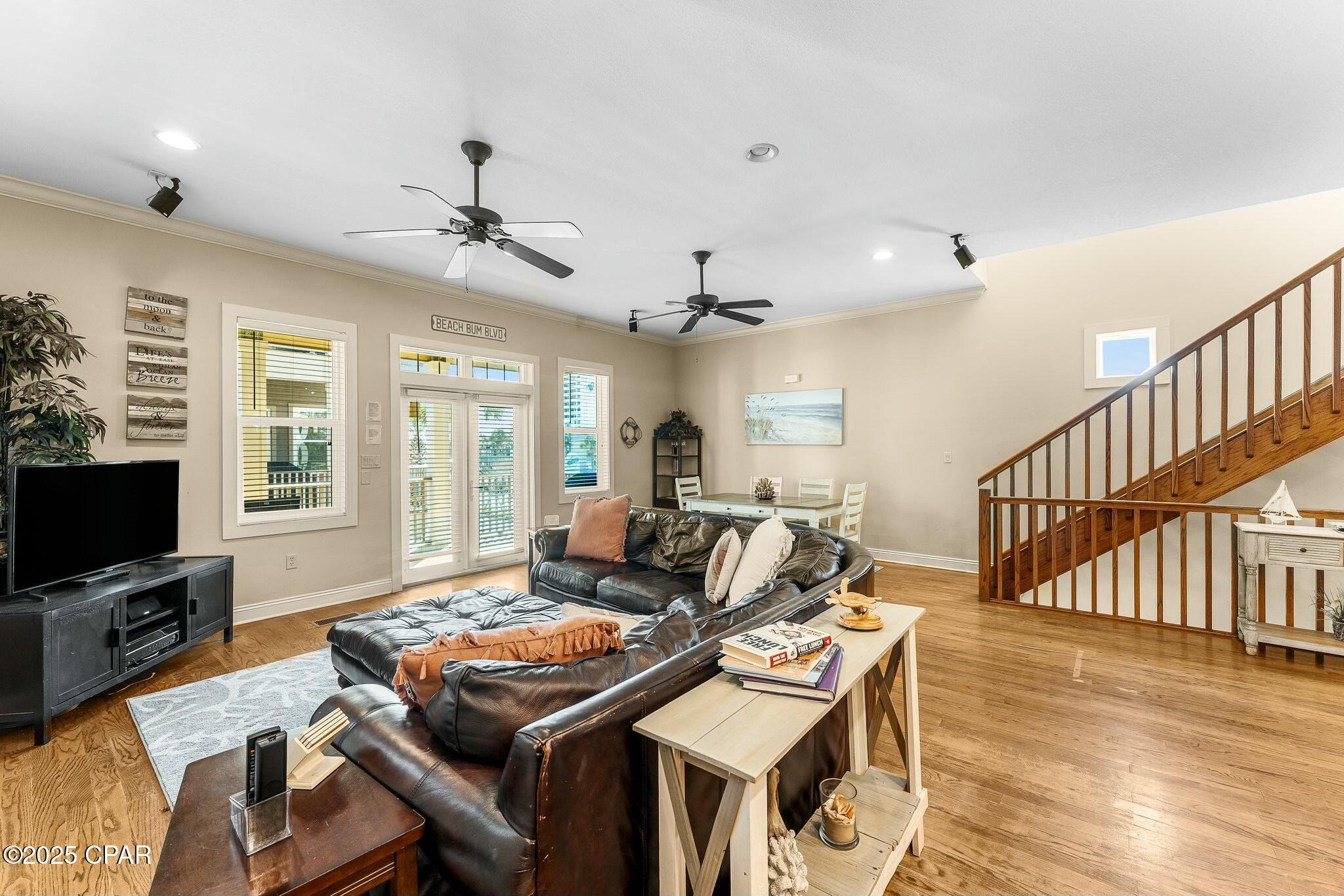 Image 18 For 6240 Thomas Drive