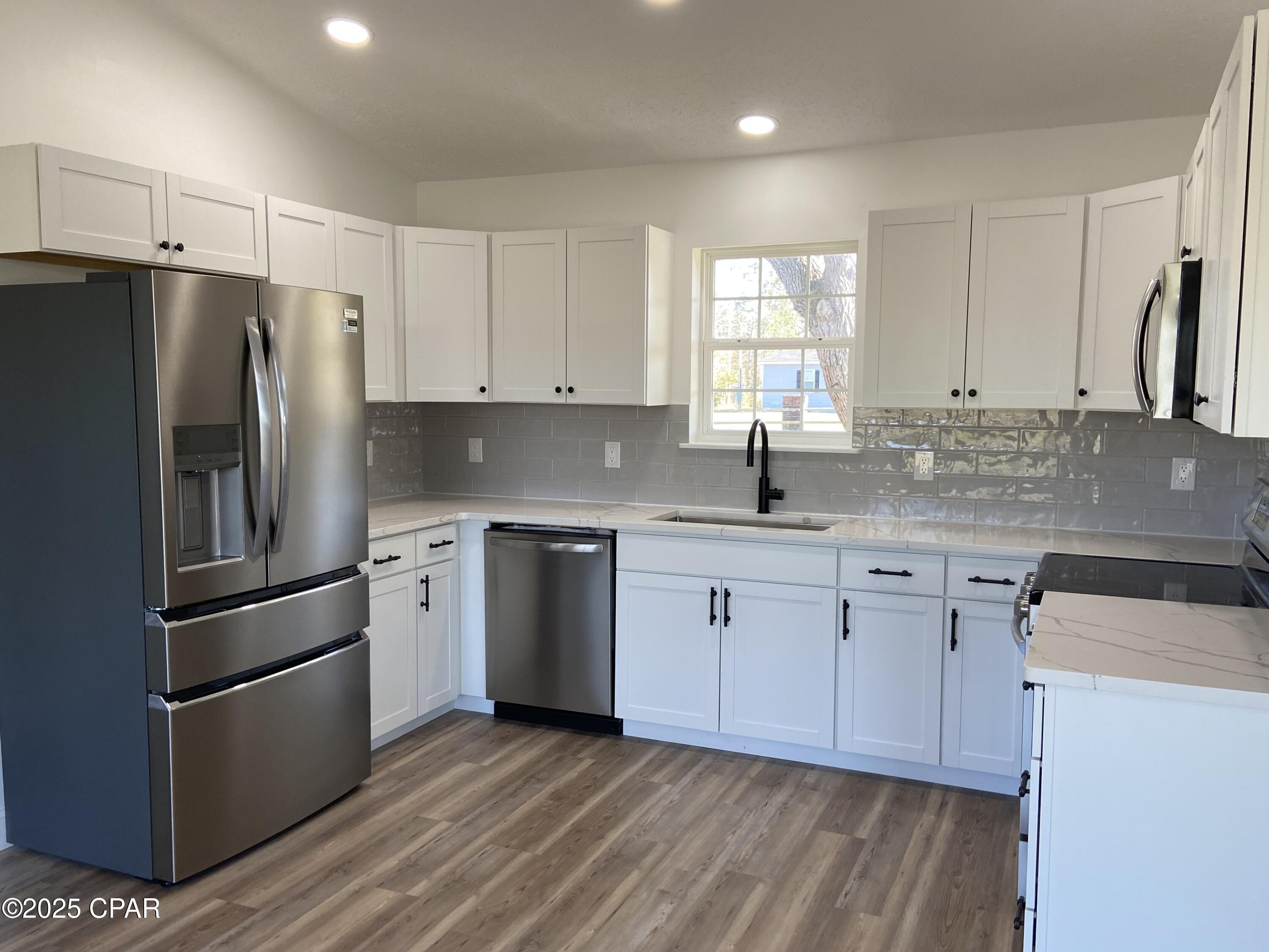 6047 Jammie Road, Youngstown, Florida image 4