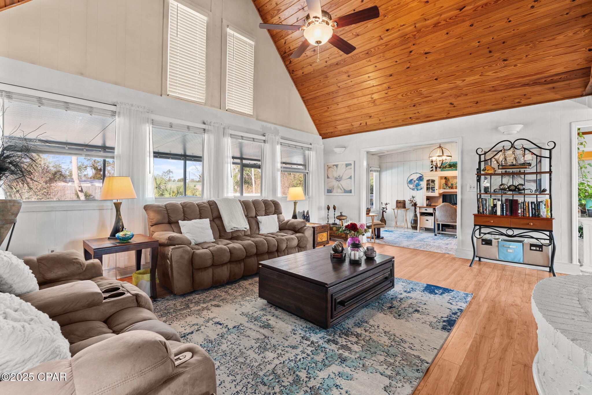 7331 Resota Lane, Southport, Florida image 9