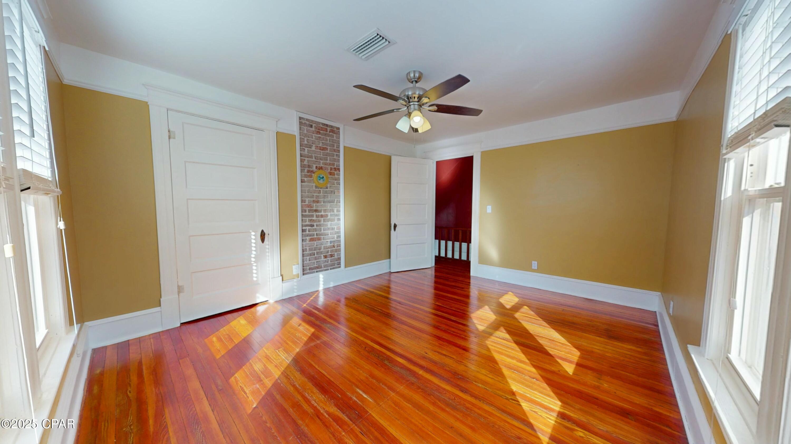 Image 70 For 509 8th Street