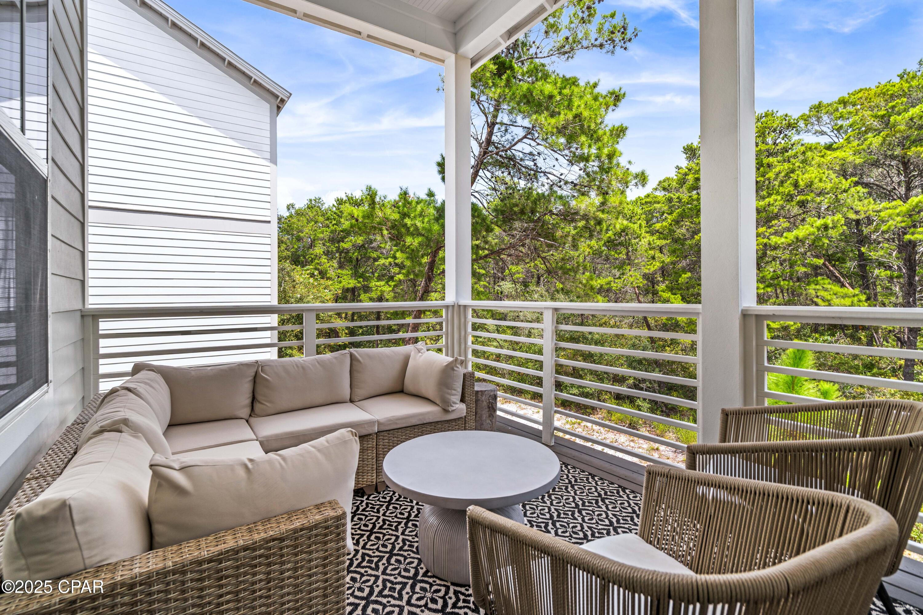 Image 10 For 150 Grande Pointe Circle