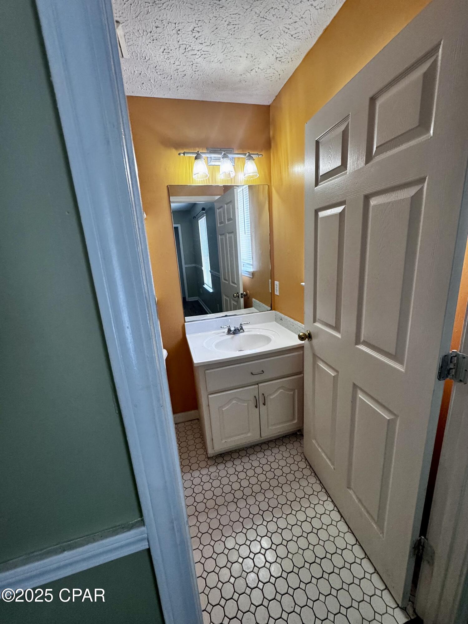 6121 Orange Plaza, Panama City, Florida image 4
