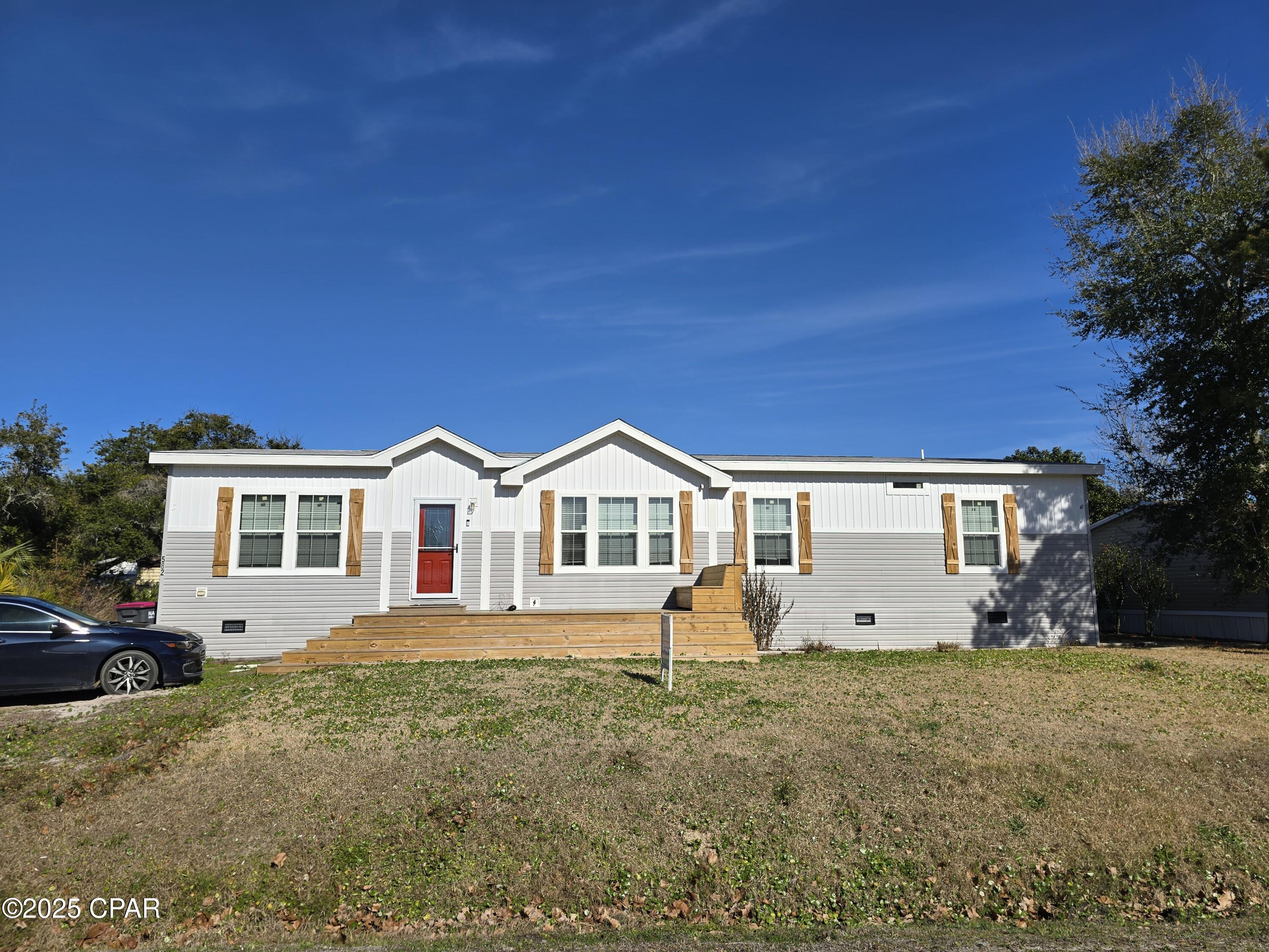 Image 1 For 582 Lagoon Oaks Drive