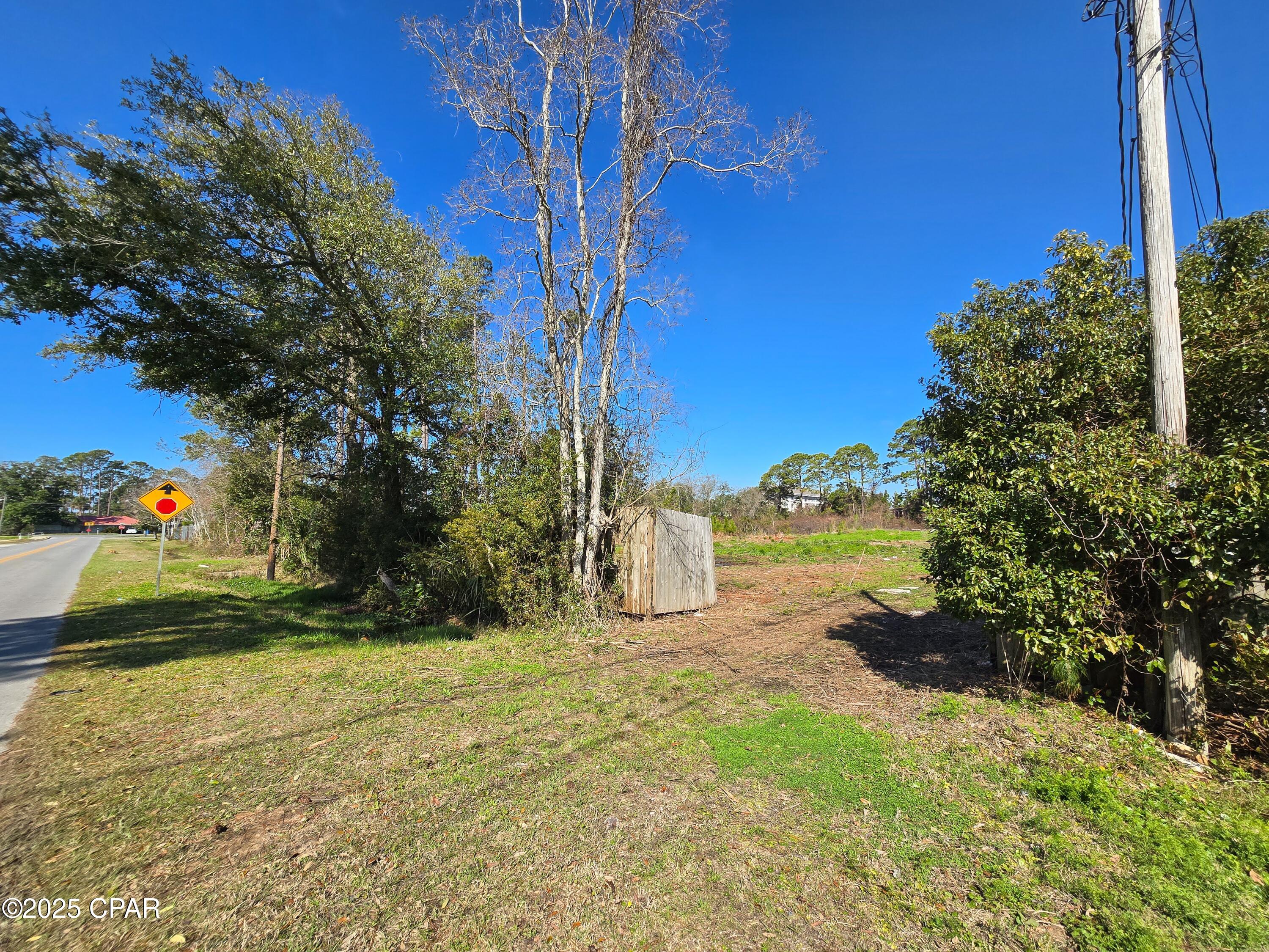 Image 7 For 9104 Laird Street