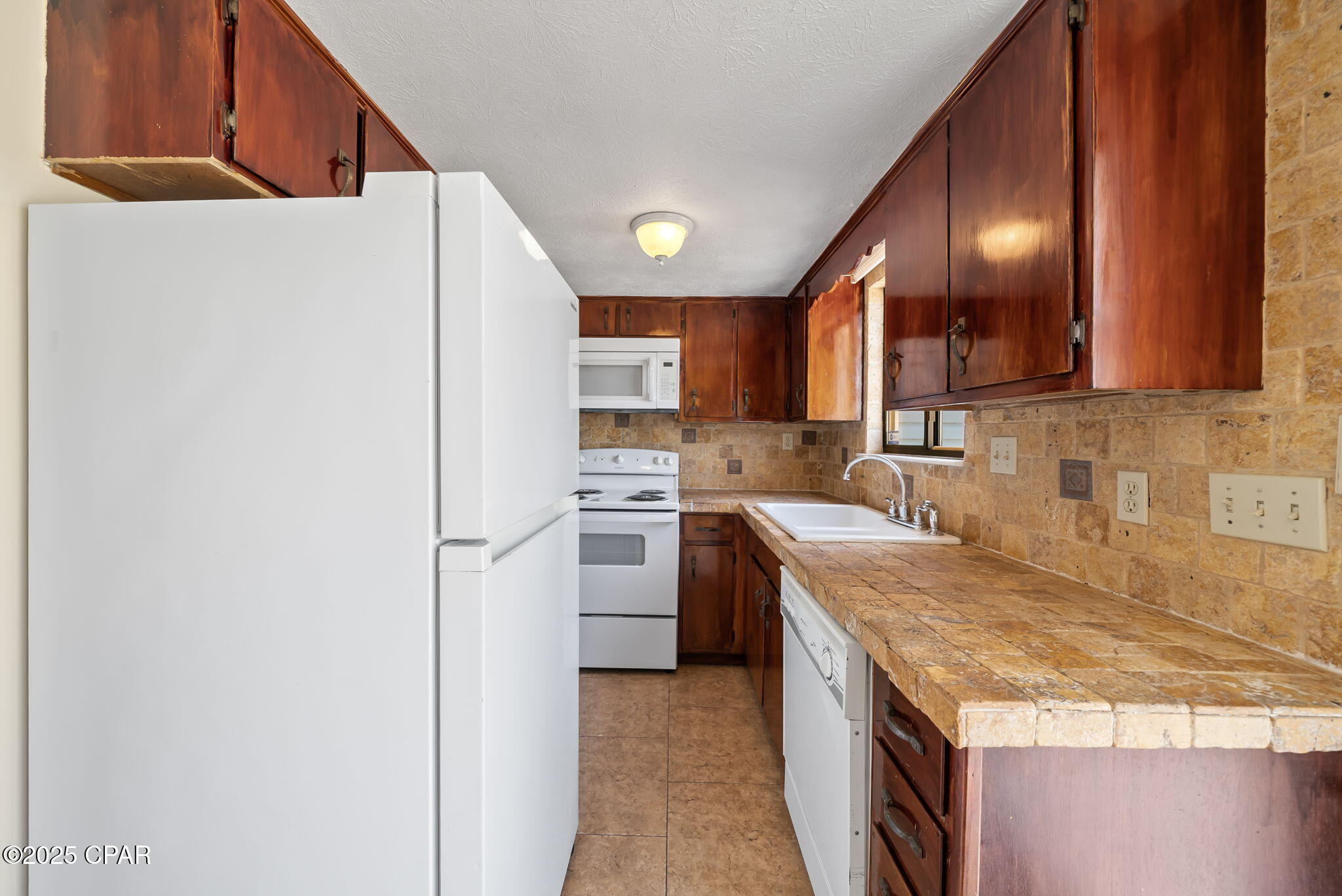 Image 3 For 3923 Molina Road