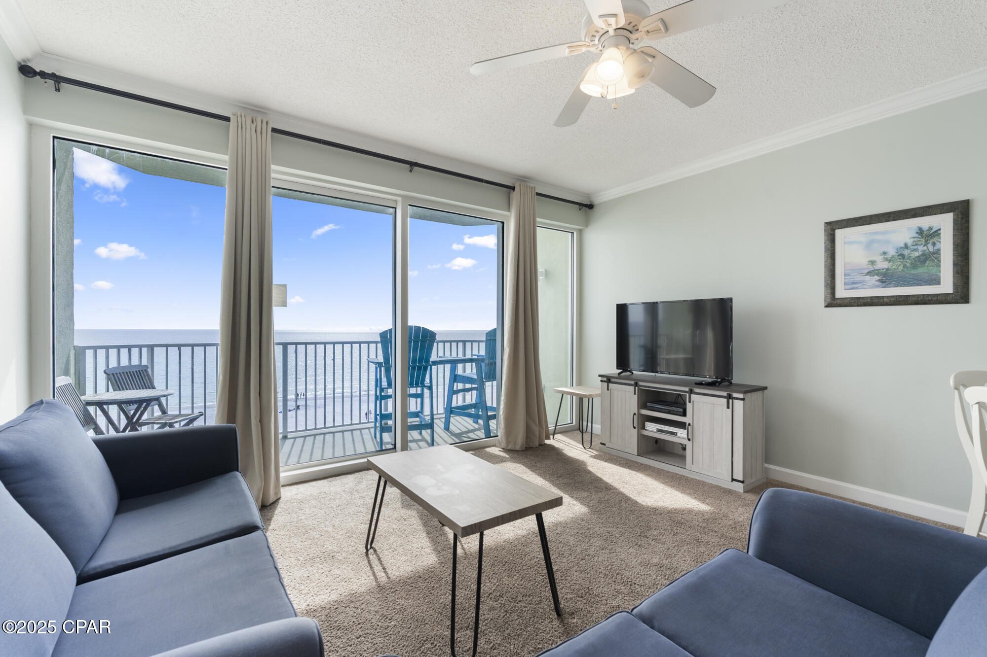 Listing photo id 7 for 9450 Thomas Drive 507d