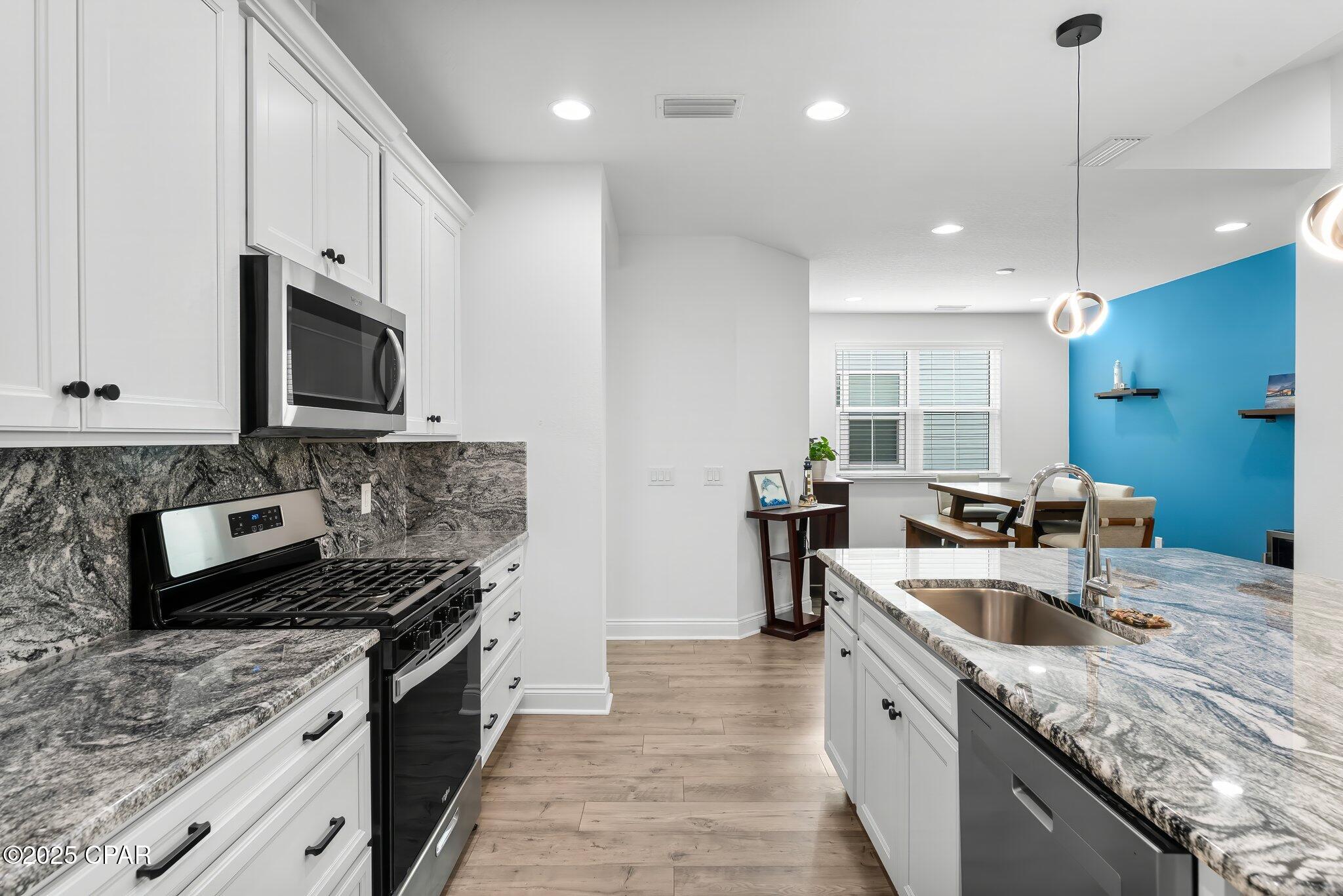 Image 19 For 9230 Cool Breeze Drive