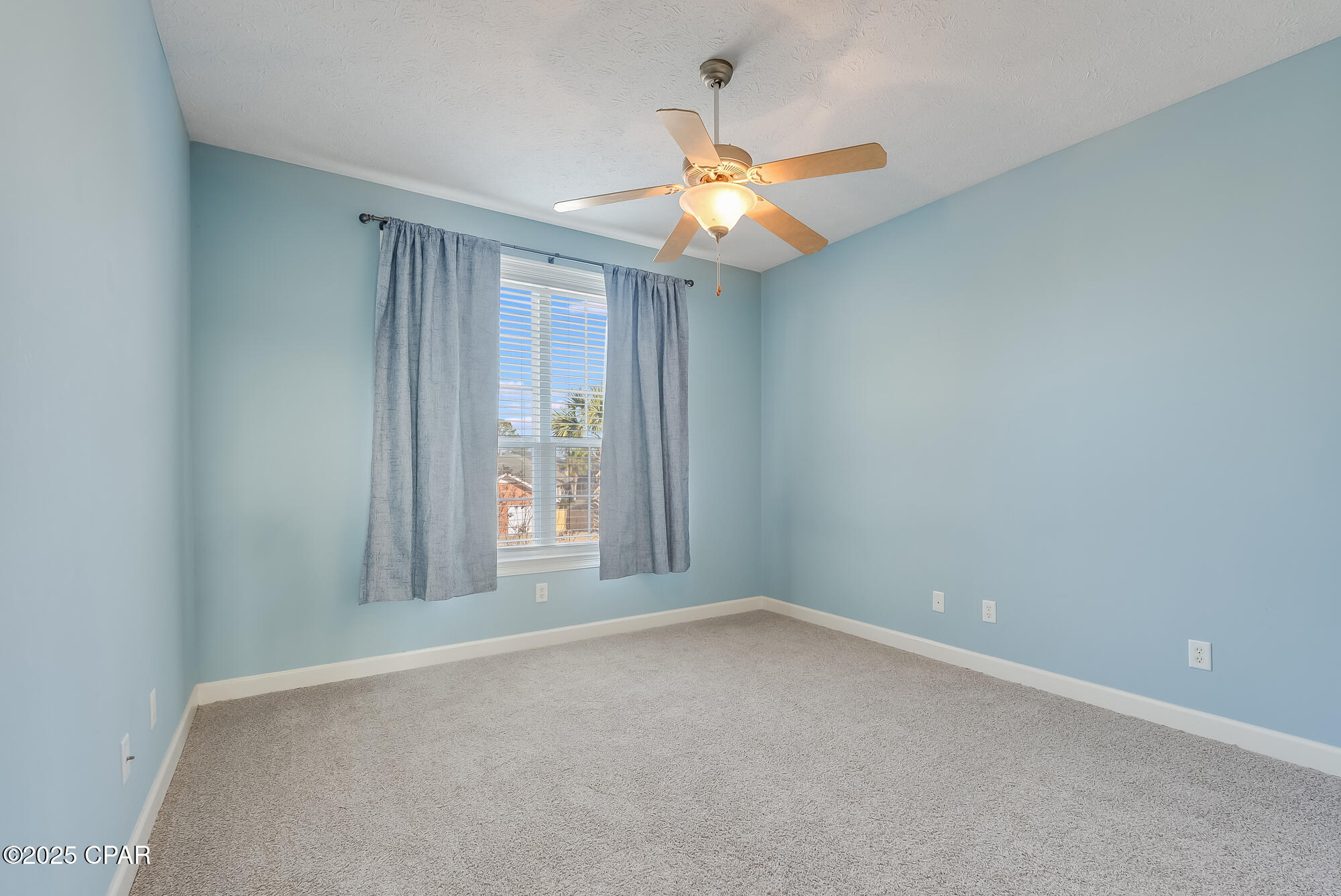 Image 40 For 233 Moonlight Bay Drive
