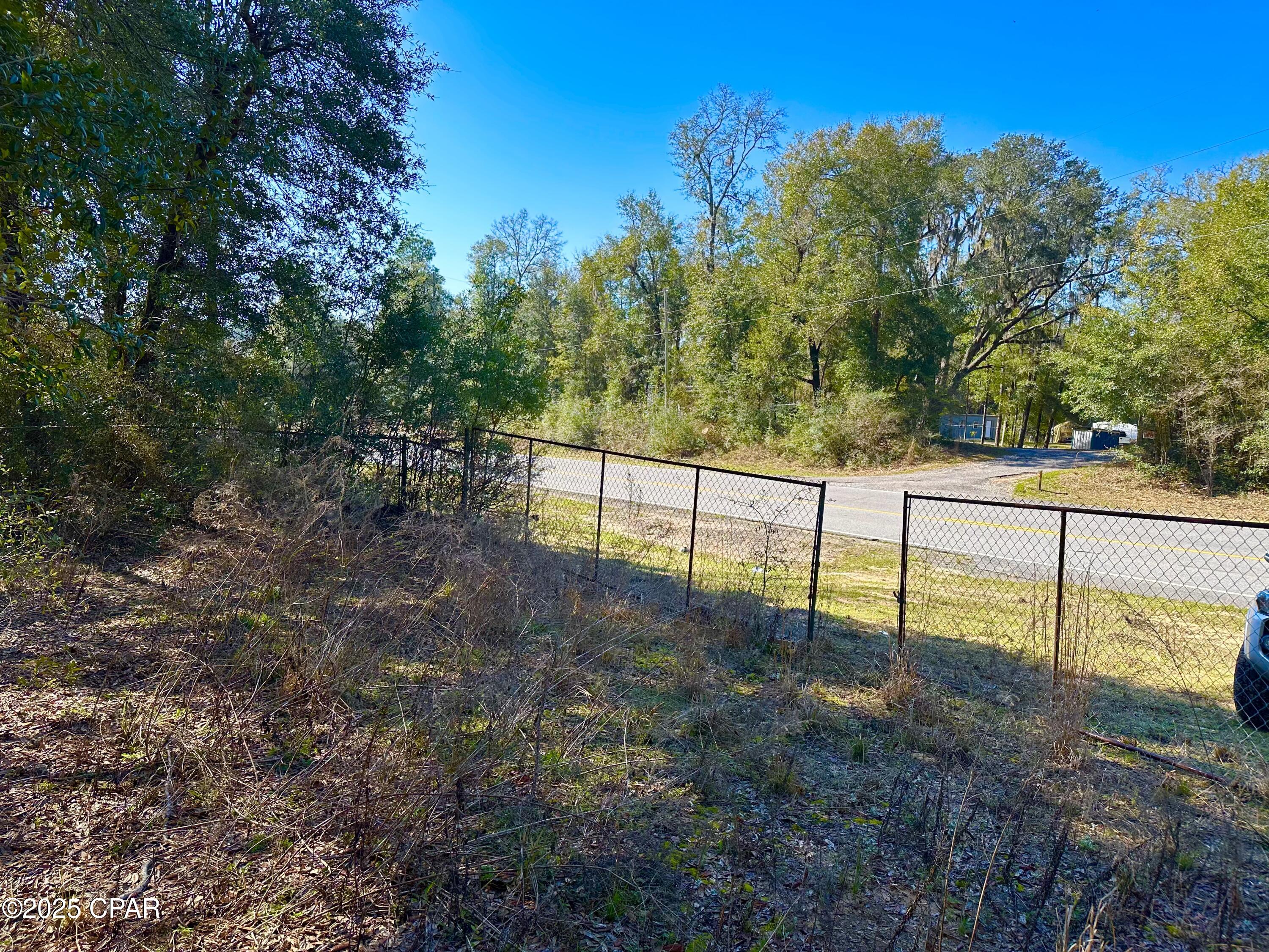 4661 Moss Hill Road, Chipley, Florida image 14