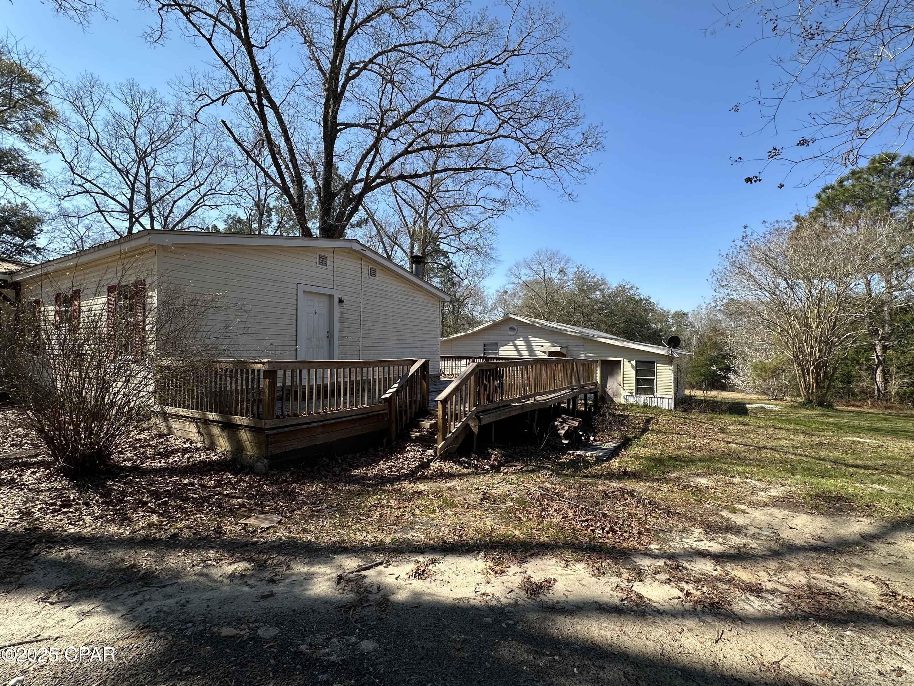 3459 Mccallister Lane, Graceville, Florida image 4