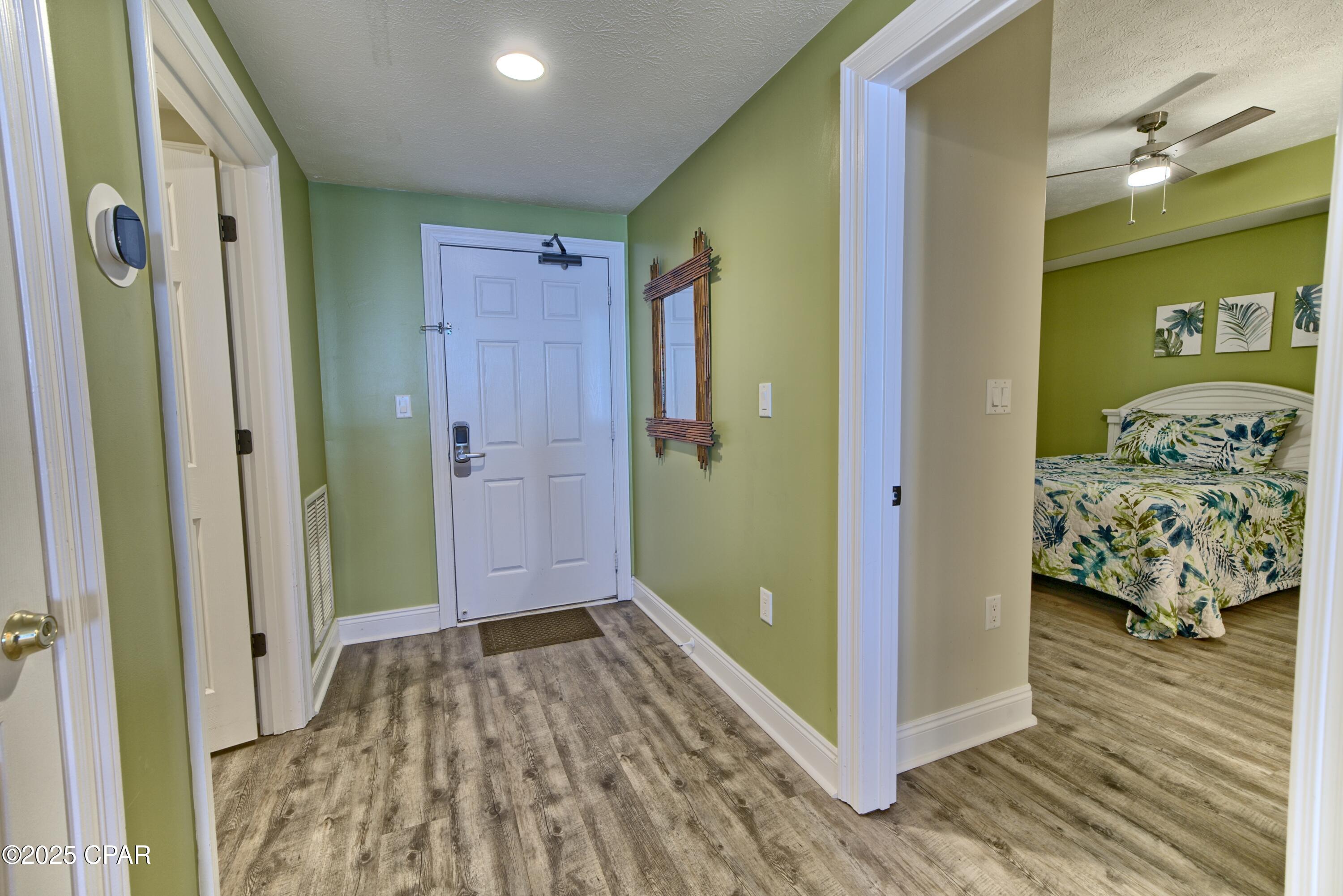 Image 31 For 5004 Thomas Drive 1404