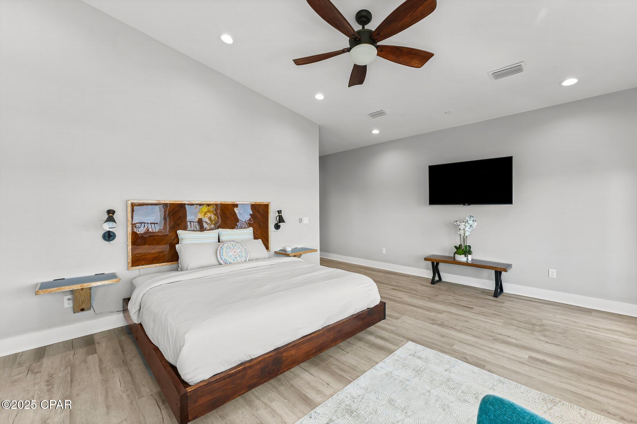 1033 Bay Circle, Panama City Beach, Florida image 23