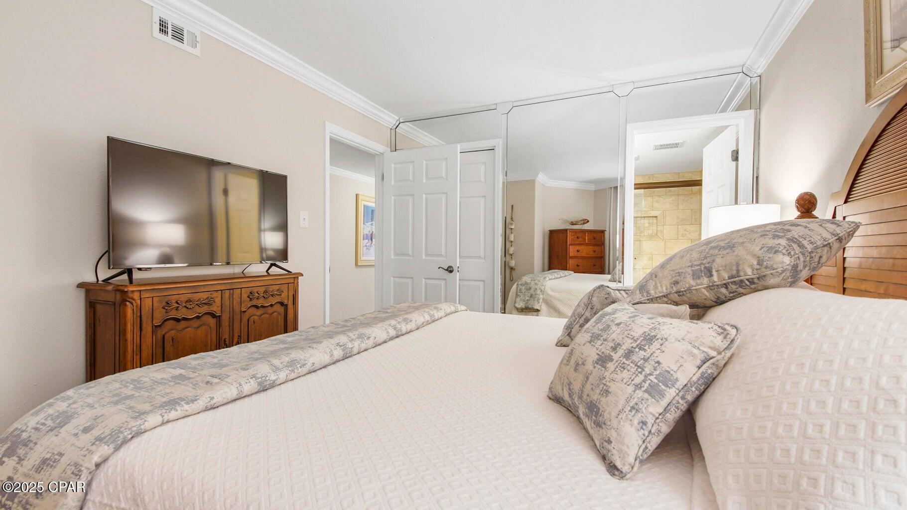 Image 12 For 6905 Thomas Drive 310