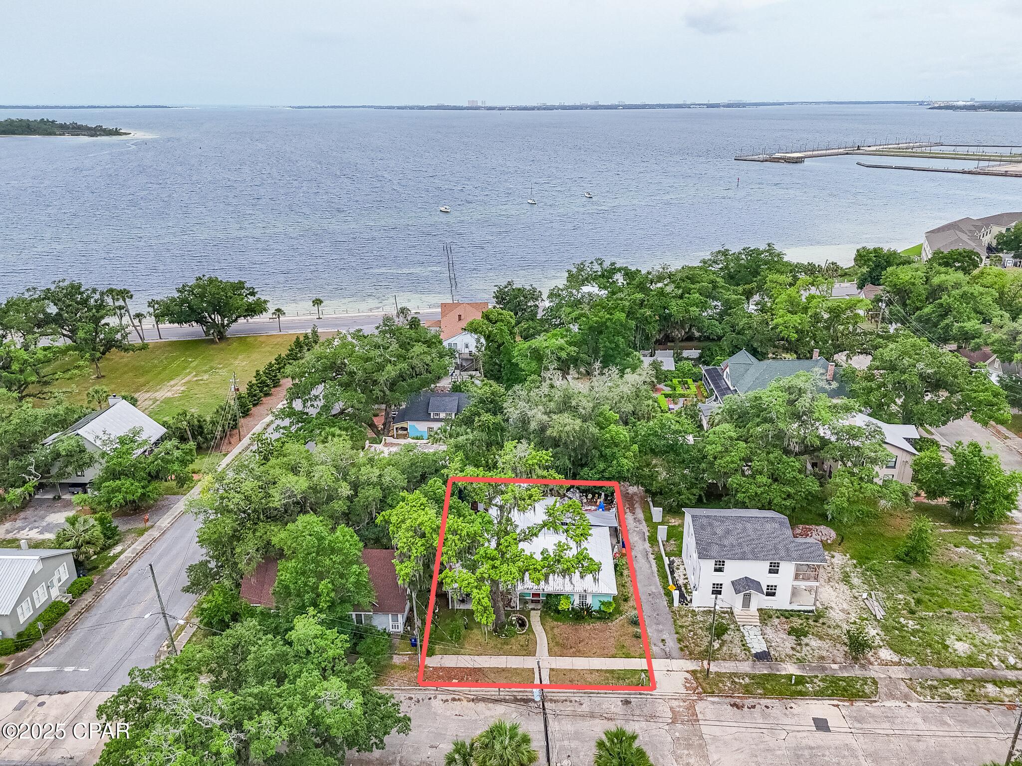 Image 11 For 205 Harmon Avenue
