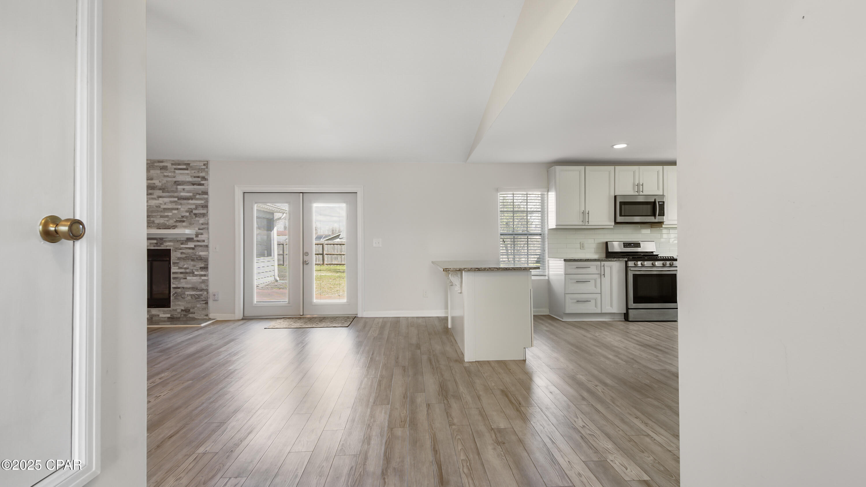 2101 Shamrock Lane, Lynn Haven, Florida image 3